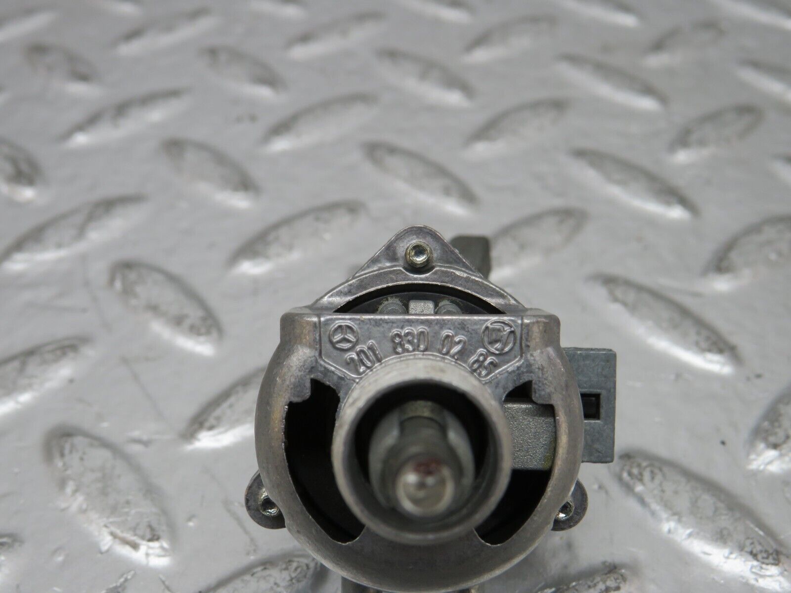 25192 Mercedes-Benz W201 190D Heater Control Switch 2018300285