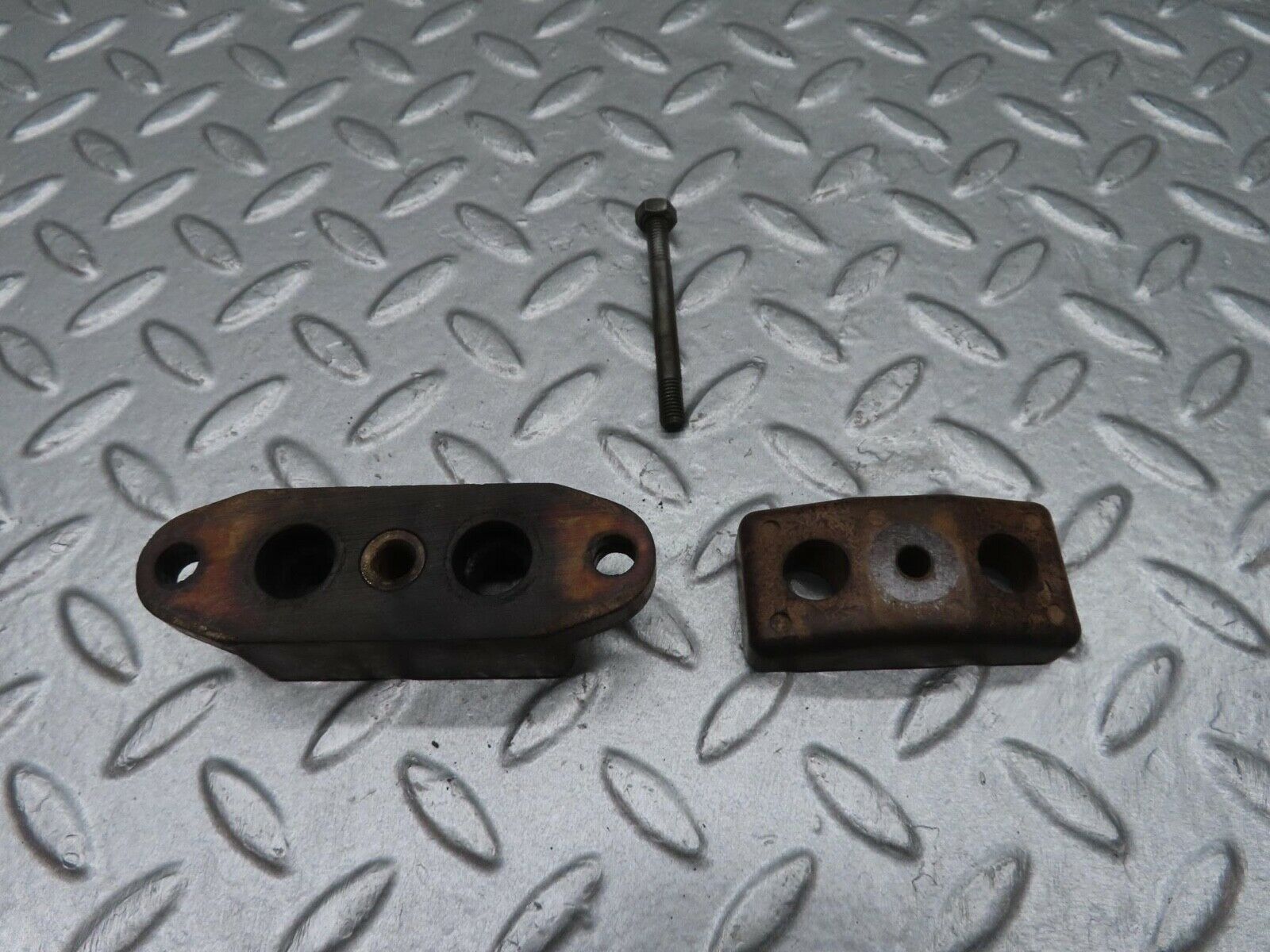 12838 Mercedes-Benz W111 220SE Fuel Injector Bracket