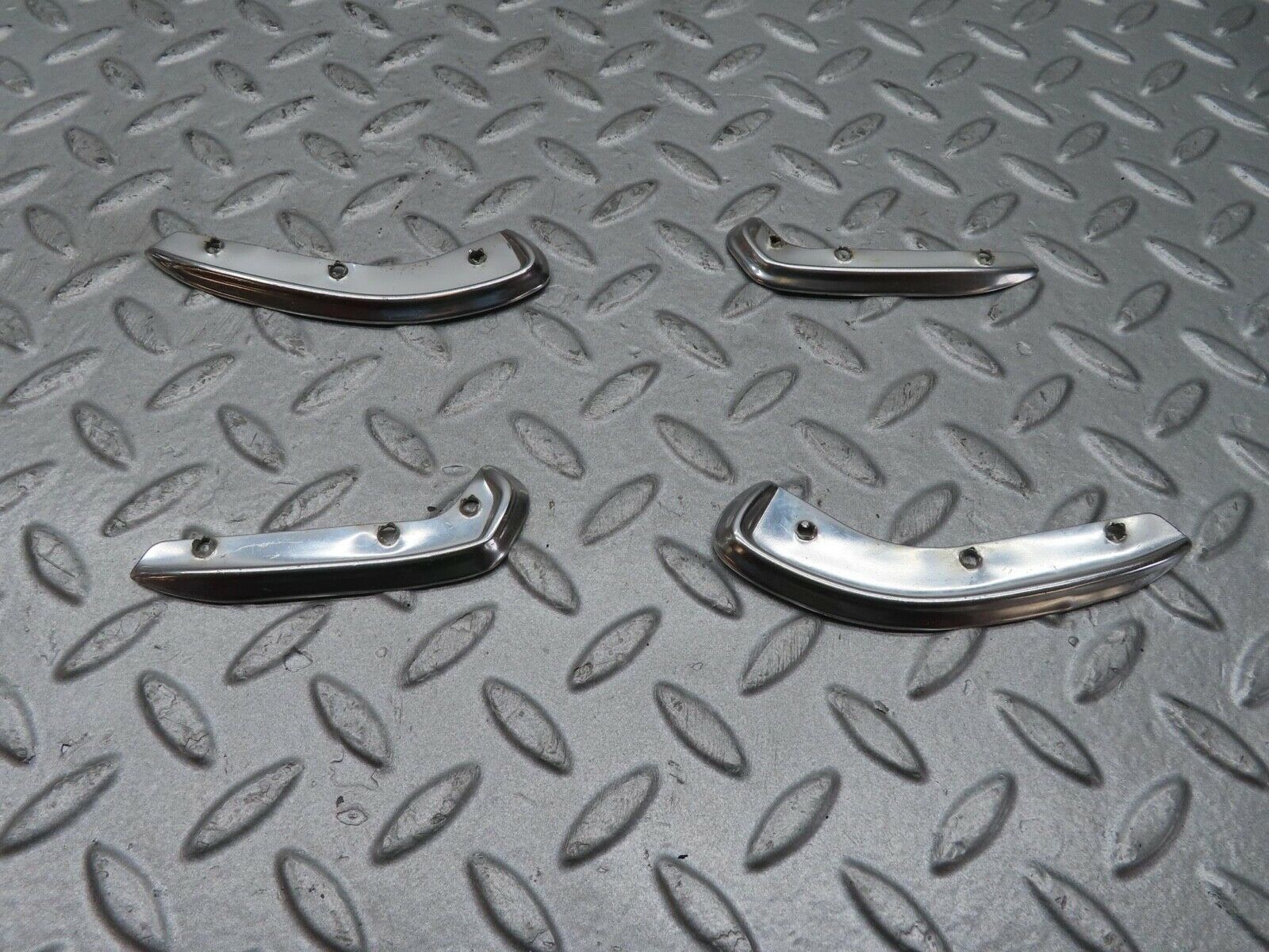 12588 Mercedes-Benz W108 280SE 3.5 Interior Door Handle Trim Left And Right