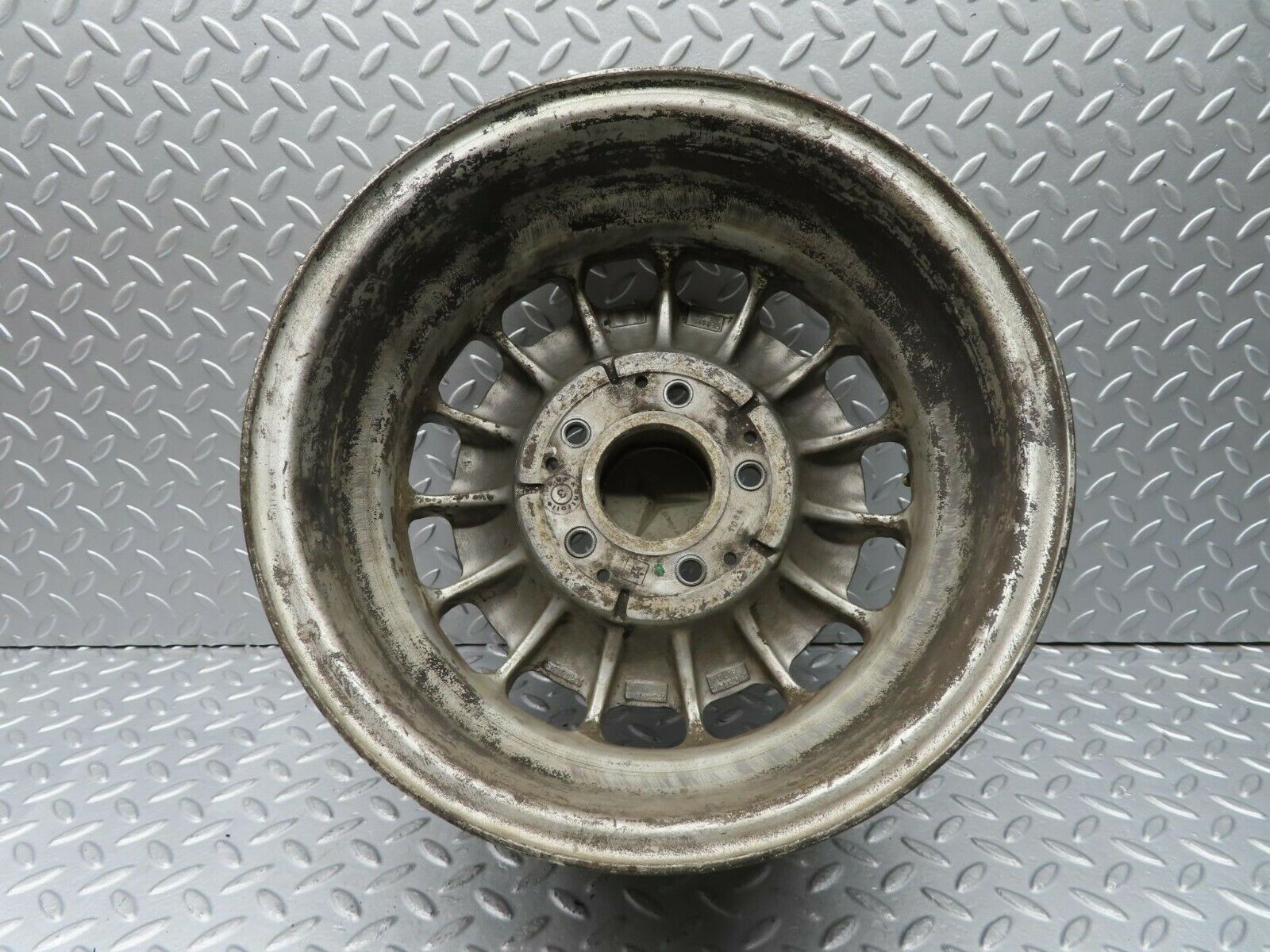 12140 Mercedes-Benz Alloy Wheel Mexican Hat 5.5Jx14H2 ET30 1234001702