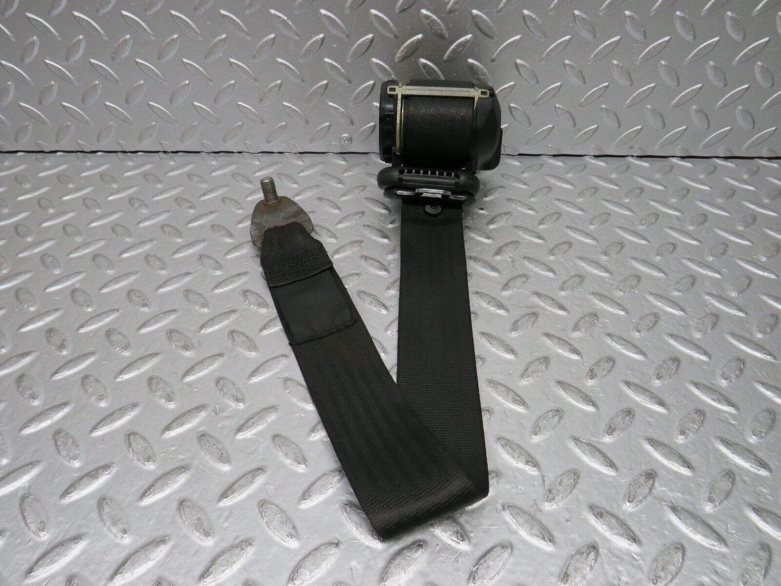 30112 Porsche 924 Front Left Seat Belt