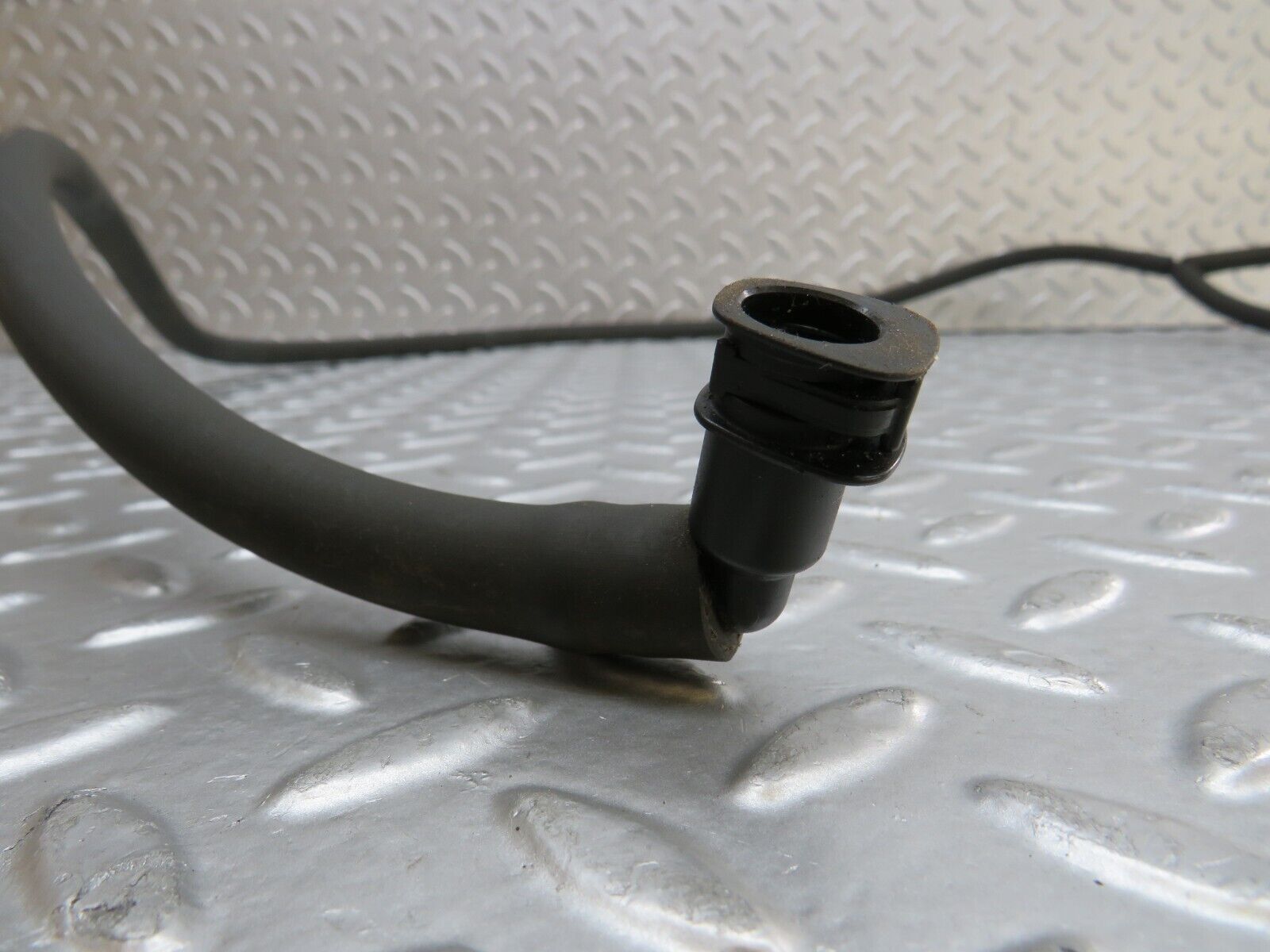 35053 Mercedes-Benz W210 320E Headlight Washer Hose Pipe