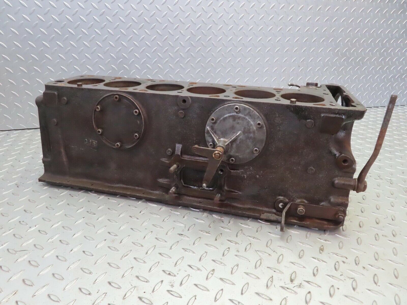 13024 Mercedes-Benz W111 220SE Engine Block 1270110601 M127.982