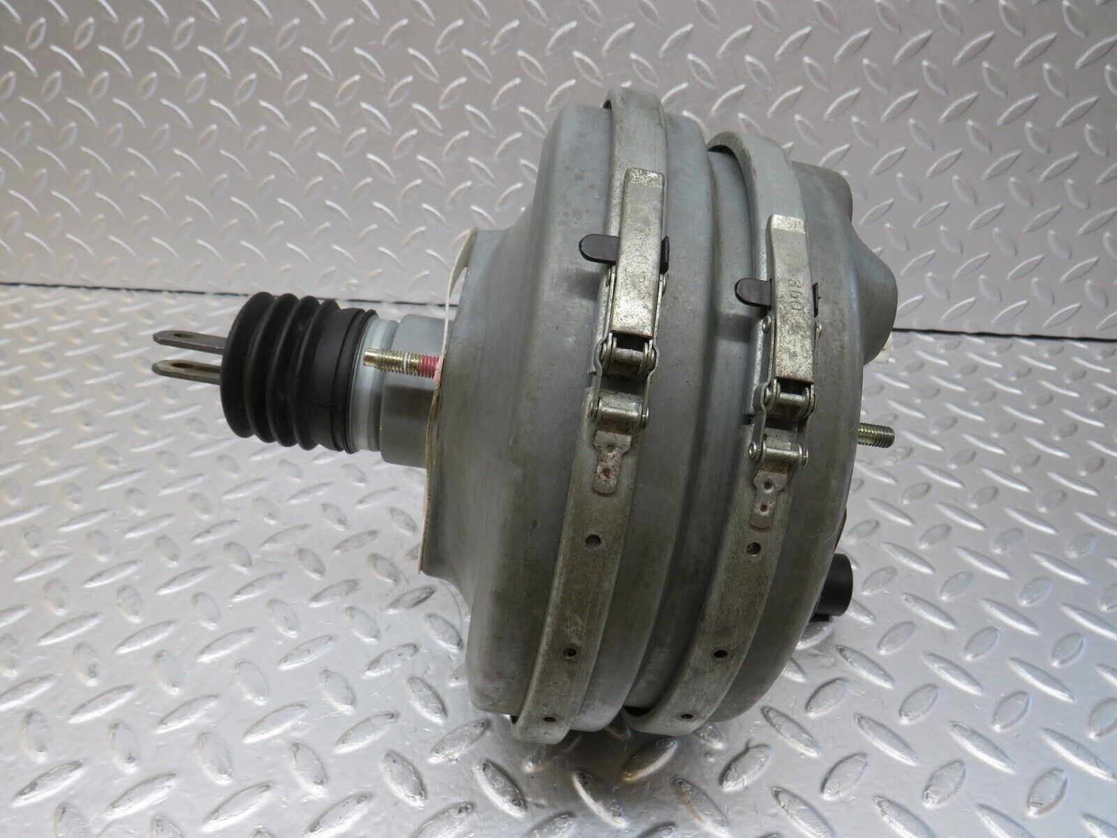 34850 Mercedes-Benz W210 320E Brake Booster Lucas 0054303330