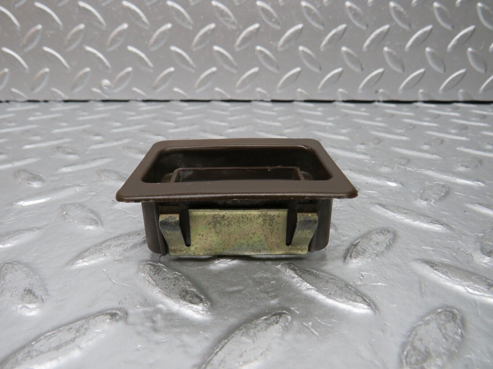 29984 Porsche 924 Electric Window Switch Surround Brown 477867185