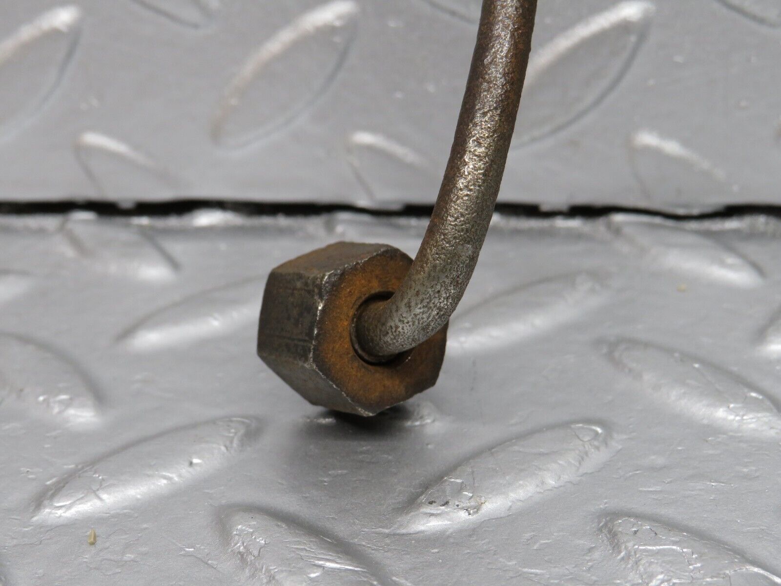 40482 Mercedes-Benz W110 230 Oil Line Pipe