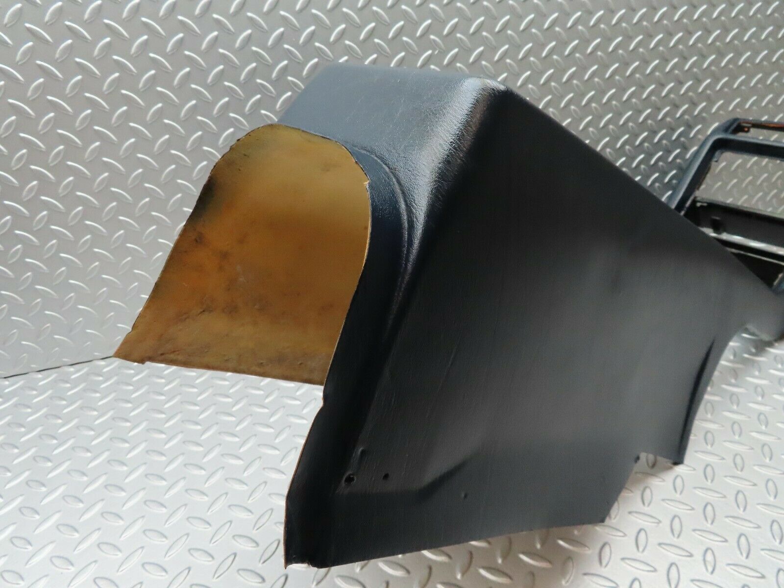 4436 Mercedes-Benz W123 230E Centre Console Blue