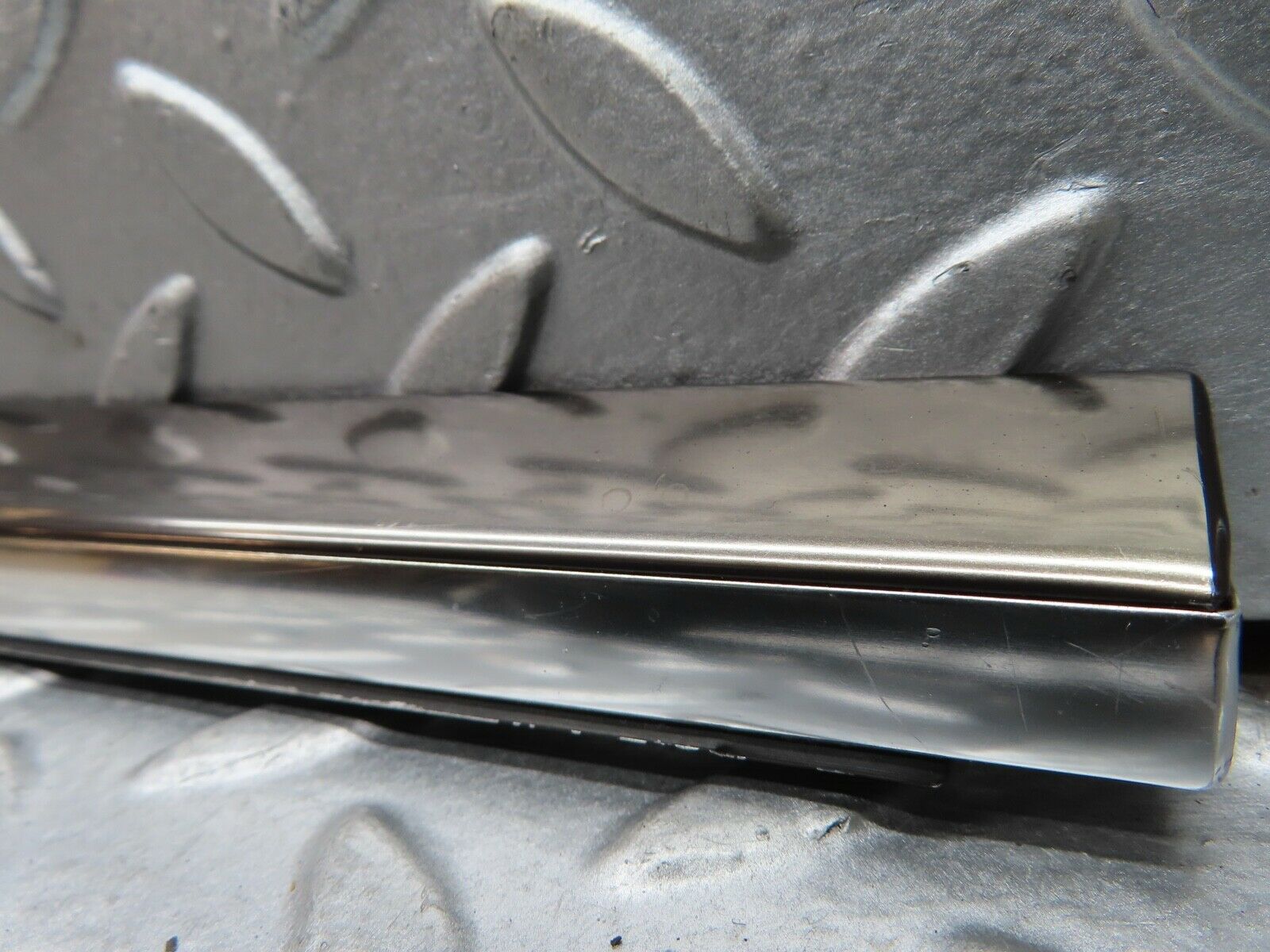 19736 Mercedes-Benz C140 CL420 Coupe Rear Right Window Lower Chrome Trim