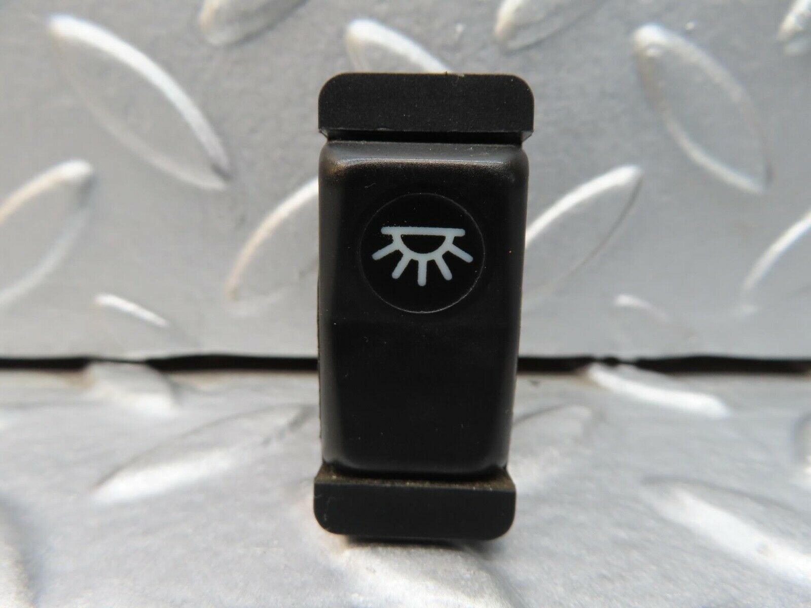 16115 Mercedes-Benz W123 280E Interior Light Switch 0008205910