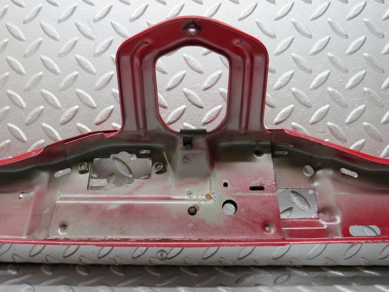 33345 Mercedes-Benz W202 C180 Bonnet Lock Carrier Panel