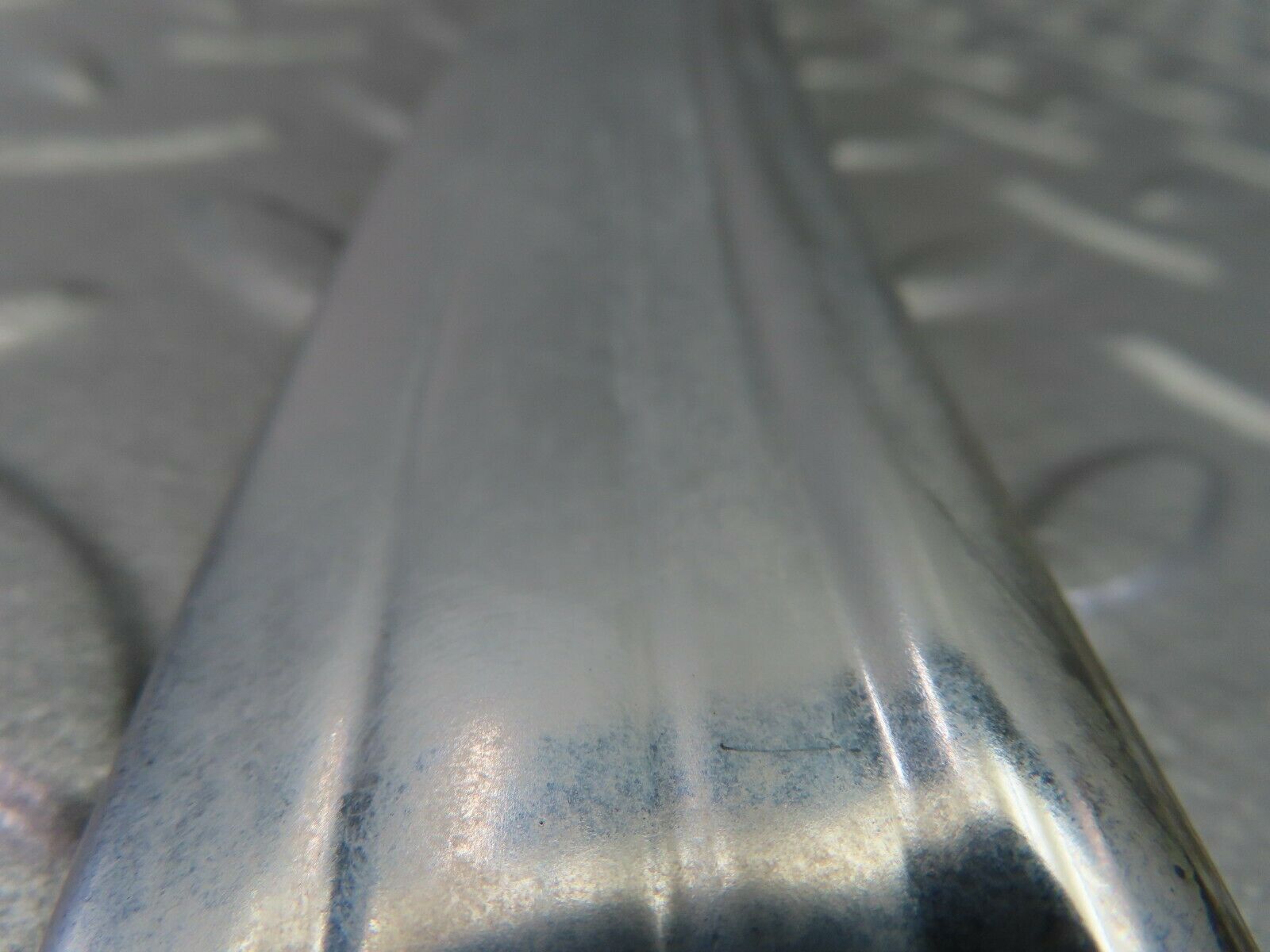 7920 Mercedes-Benz W115 220D Rear Right C Pillar Chrome Moulding