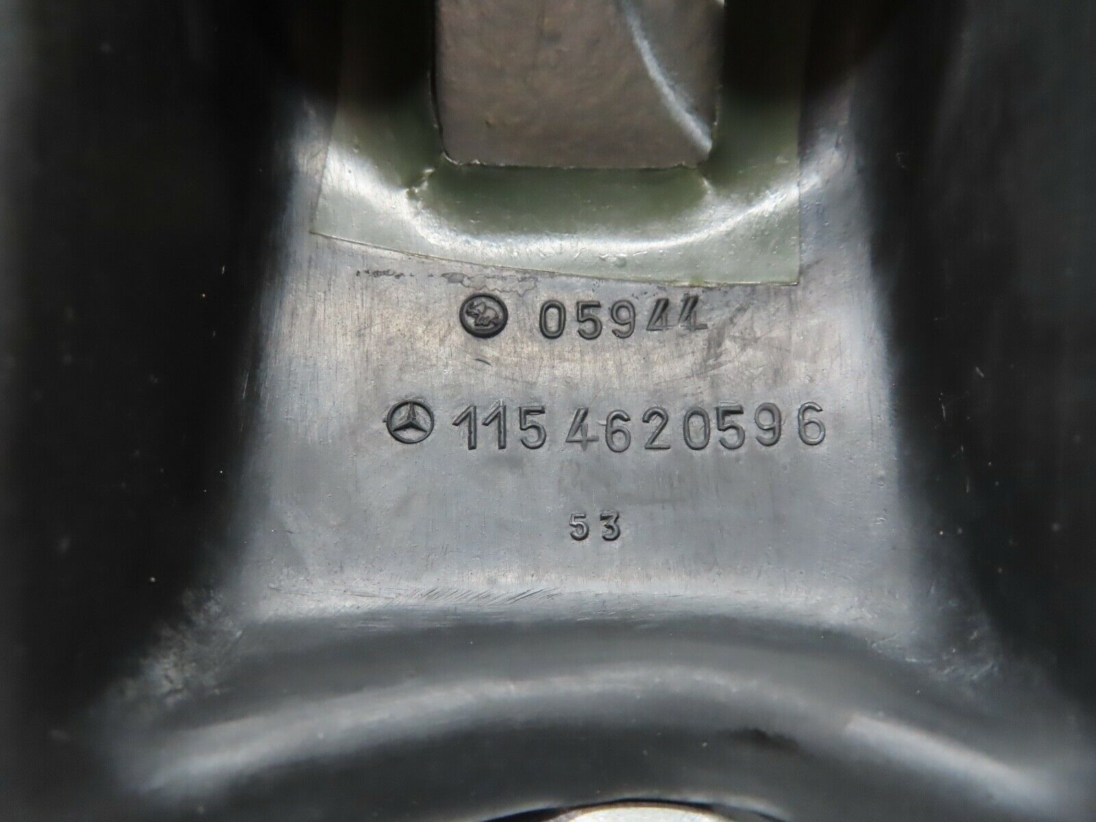 20968 Mercedes-Benz W114 250CE Coupe Indicator Rubber Cover 1154620596