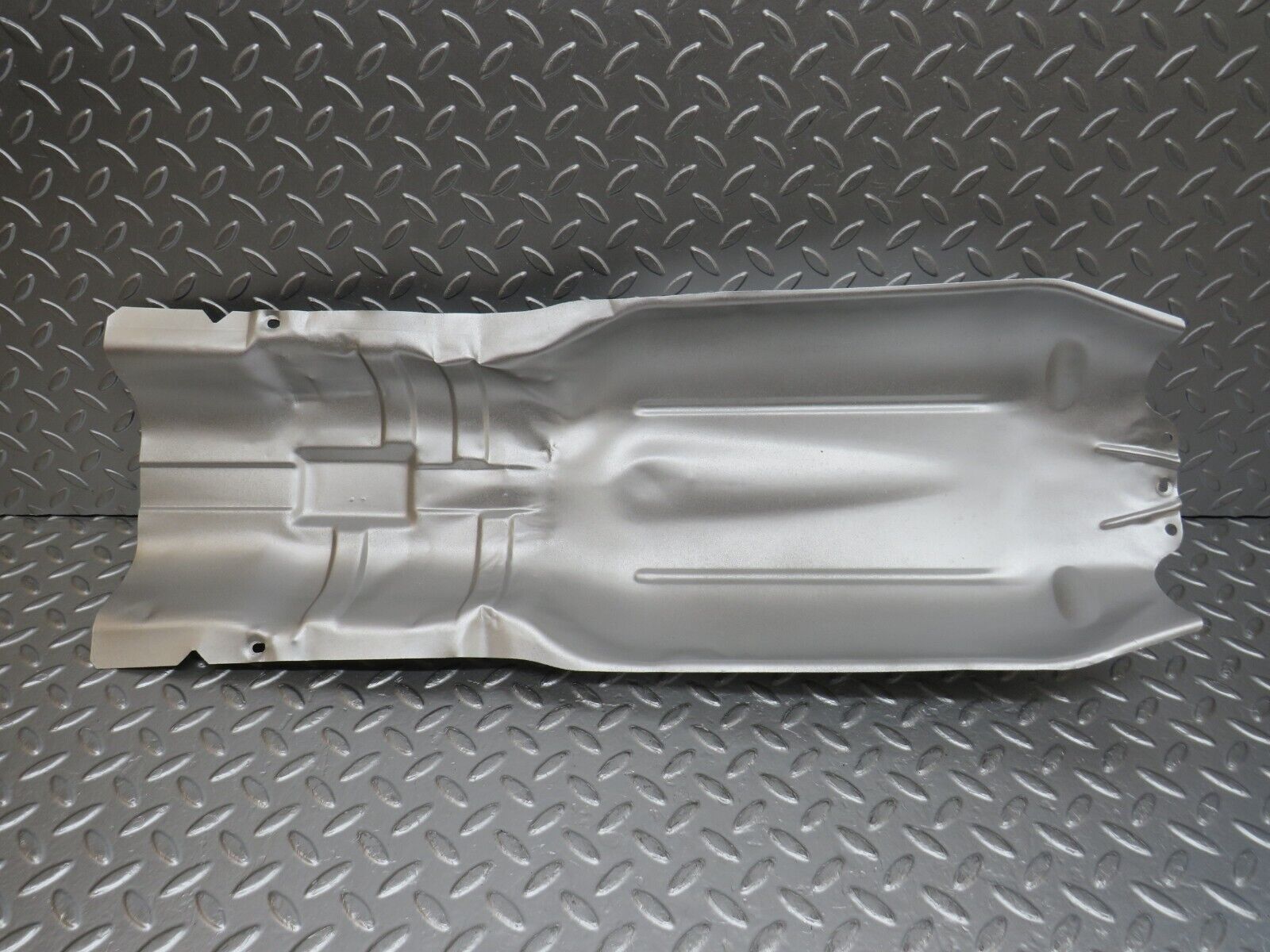 32522 Mercedes-Benz S124 300TE Wagon Exhaust Heat Shield