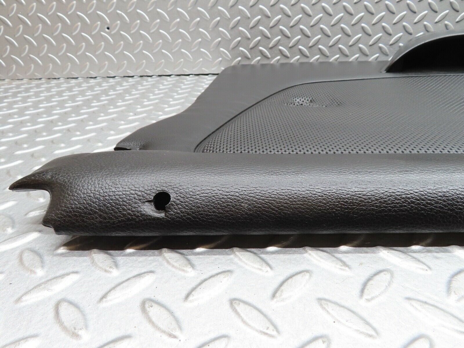 19028 Mercedes-Benz W123 300D Front Right Door Card Black