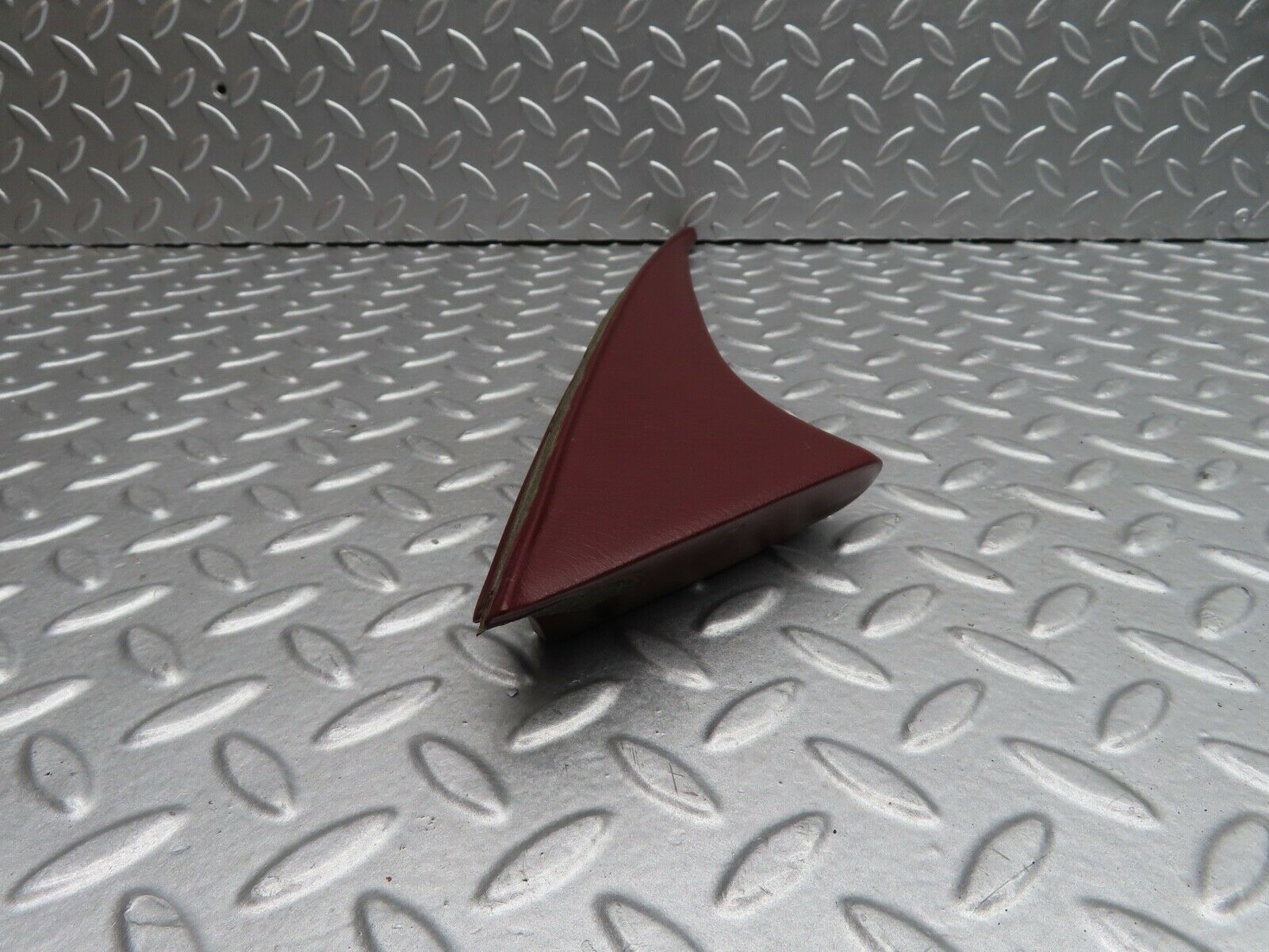 21423 Mercedes-Benz W126 300SE Rear Right Door Interior Trim Burgundy Red