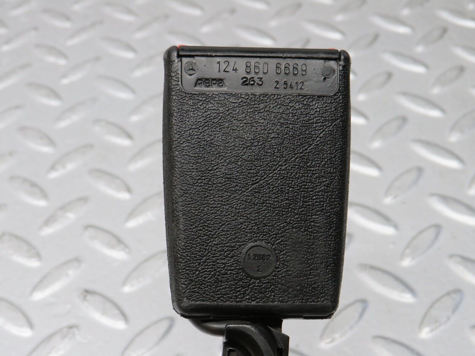 38000 Mercedes-Benz A124 320E Cabriolet Front Right Seat Belt With Buckle 1248606669