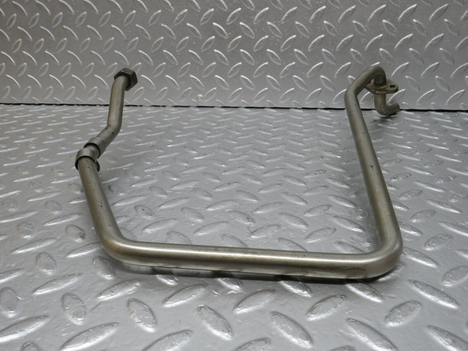 34652 Mercedes-Benz C126 380SEC Coupe EGR Valve Hose Pipe