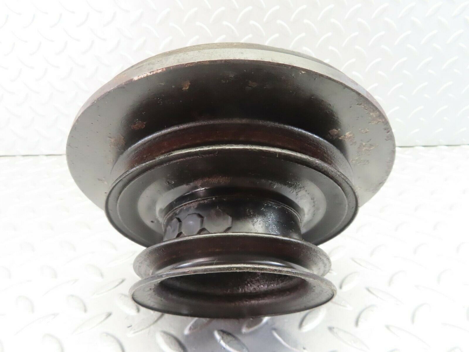 7557 Mercedes-Benz Crankshaft Vibration Damper With Pulley 6170310007