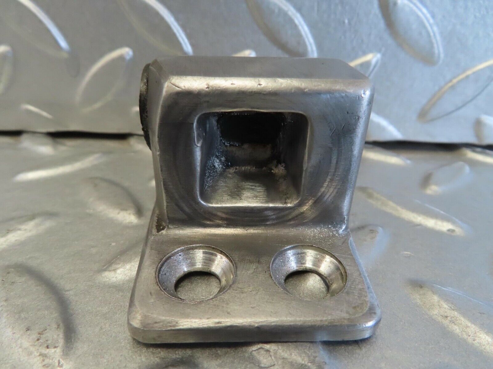 14257 Mercedes-Benz W116 350SE Door Lock Latch Right Side