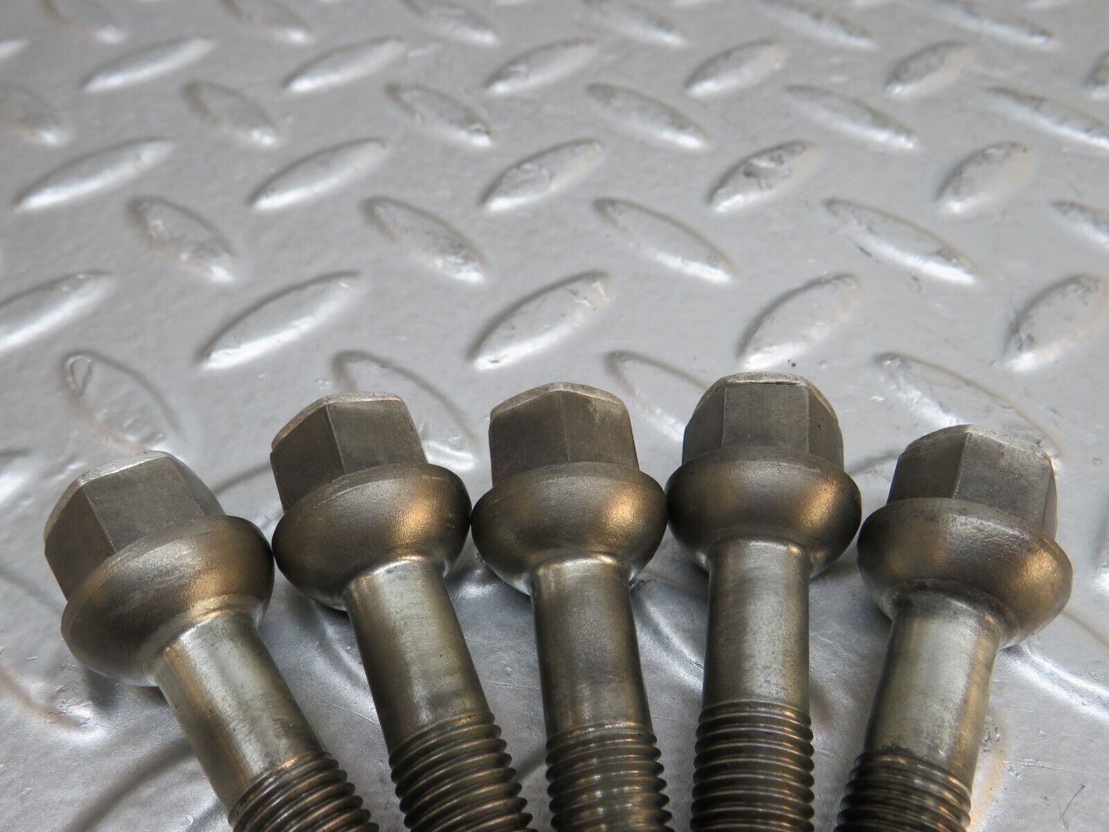 29583 Mercedes-Benz 5x Alloy Wheel Lug Bolt M12x1.5