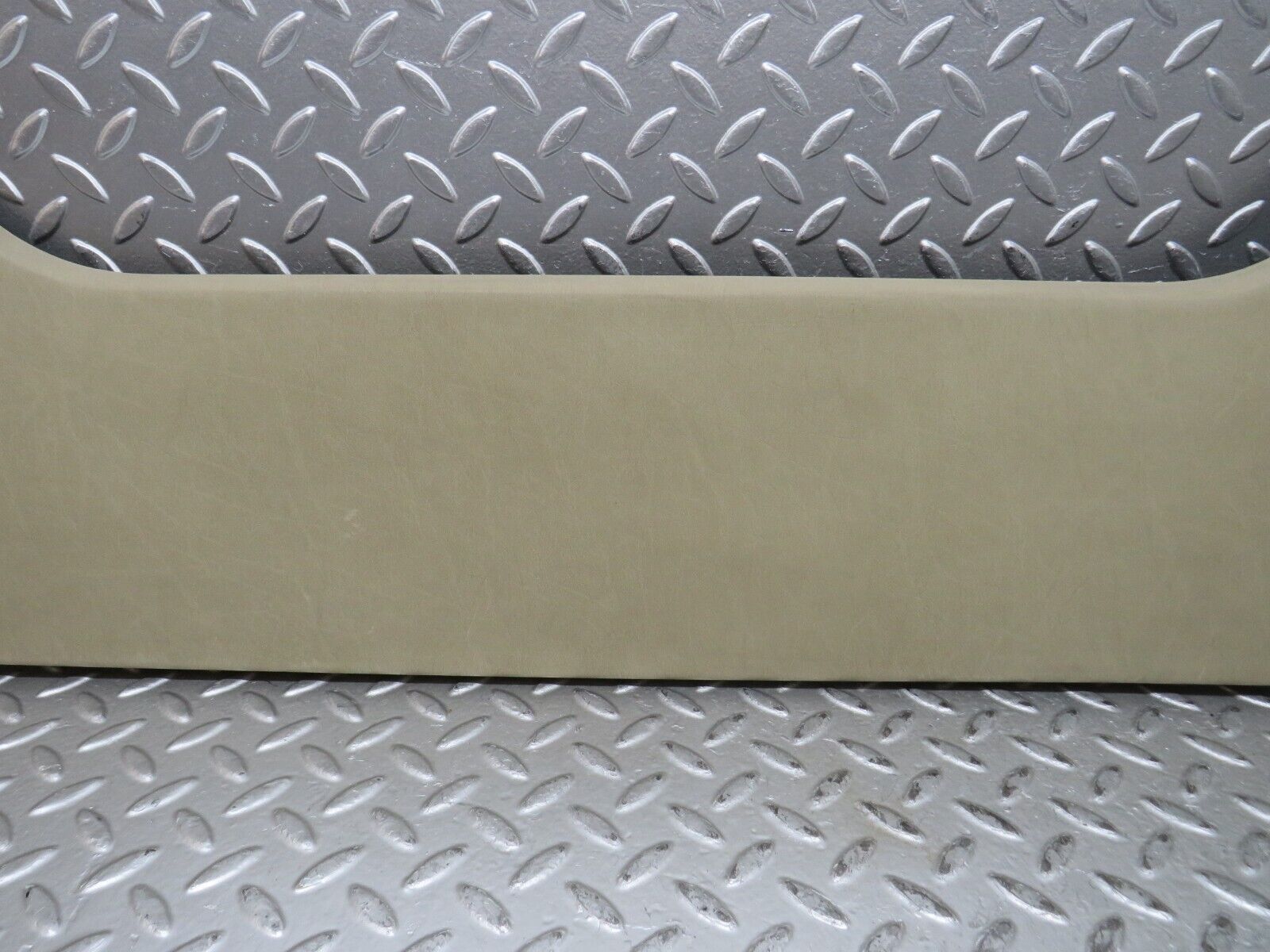 27531 Mercedes-Benz S124 300TE Headlining Roof Panel Rear Beige 1246902325