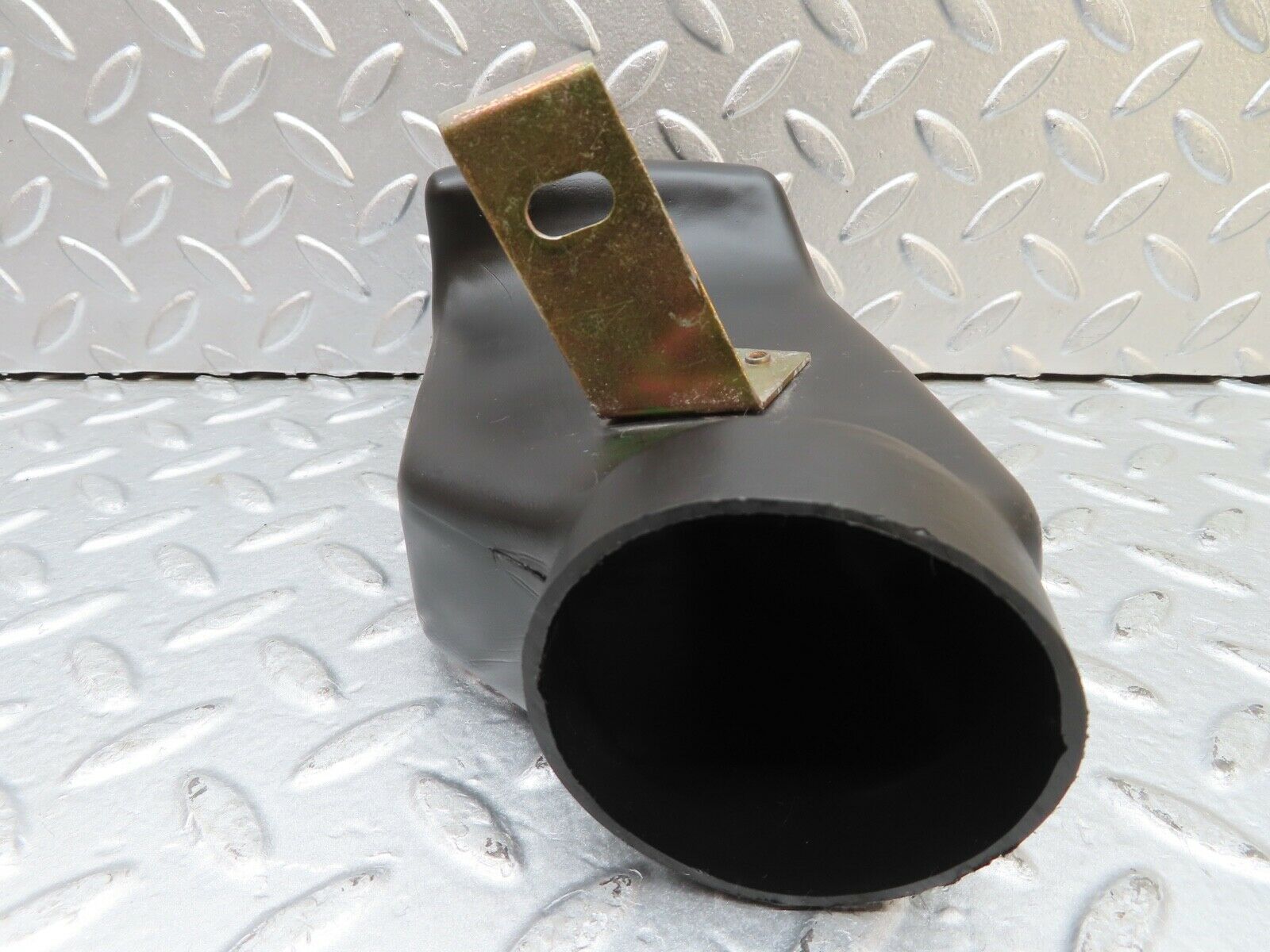 20426 Mercedes-Benz W114 280CE Coupe Heater Air Duct