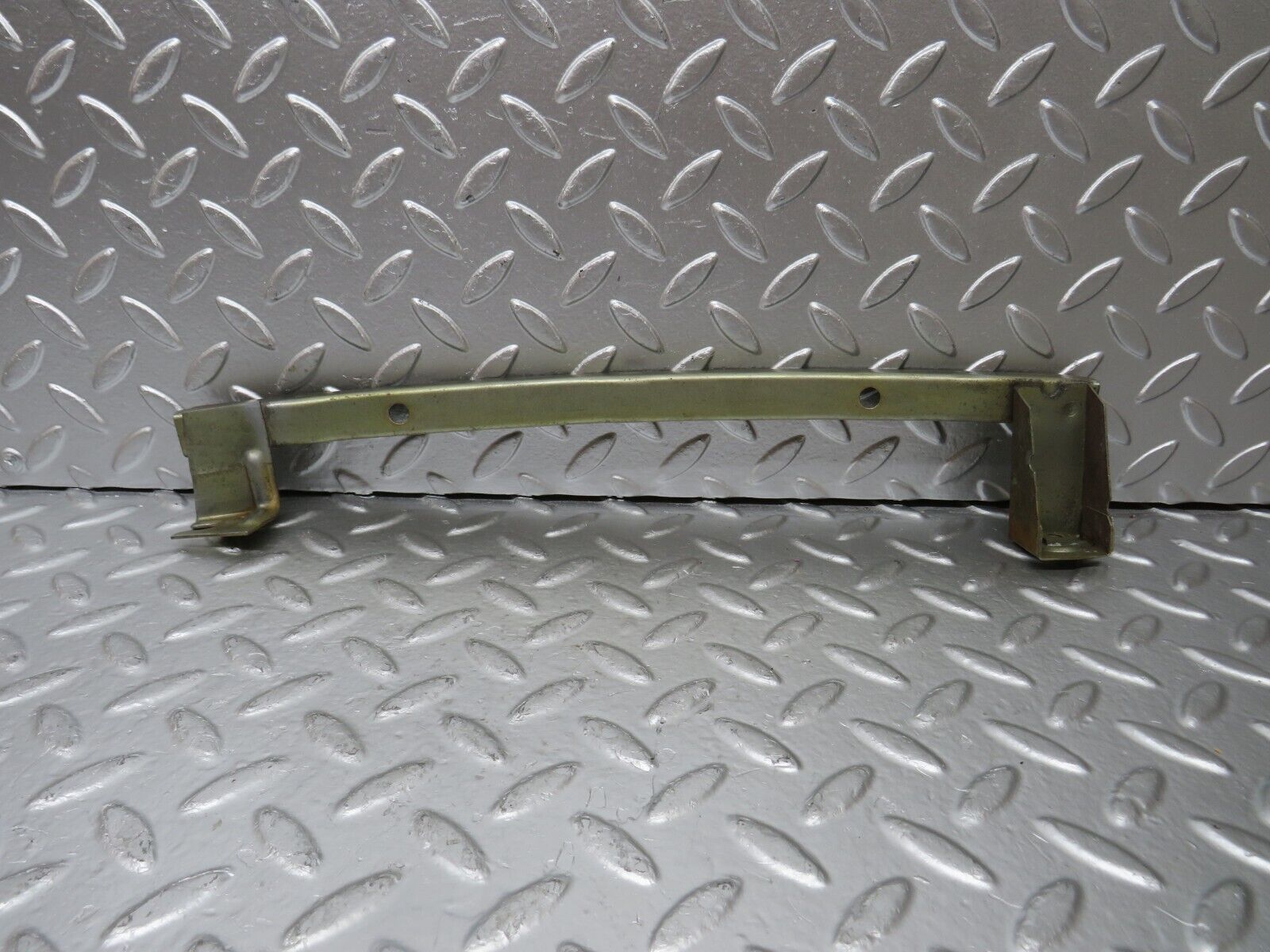 25630 Mercedes-Benz W123 200 Rear Right Door Window Channel