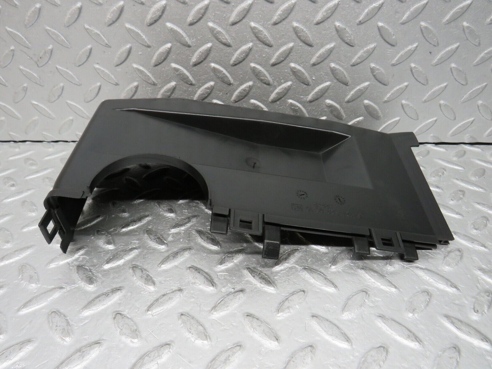 37776 Mercedes-Benz A124 320E Cabriolet Air Intake Housing Cover 1245280610