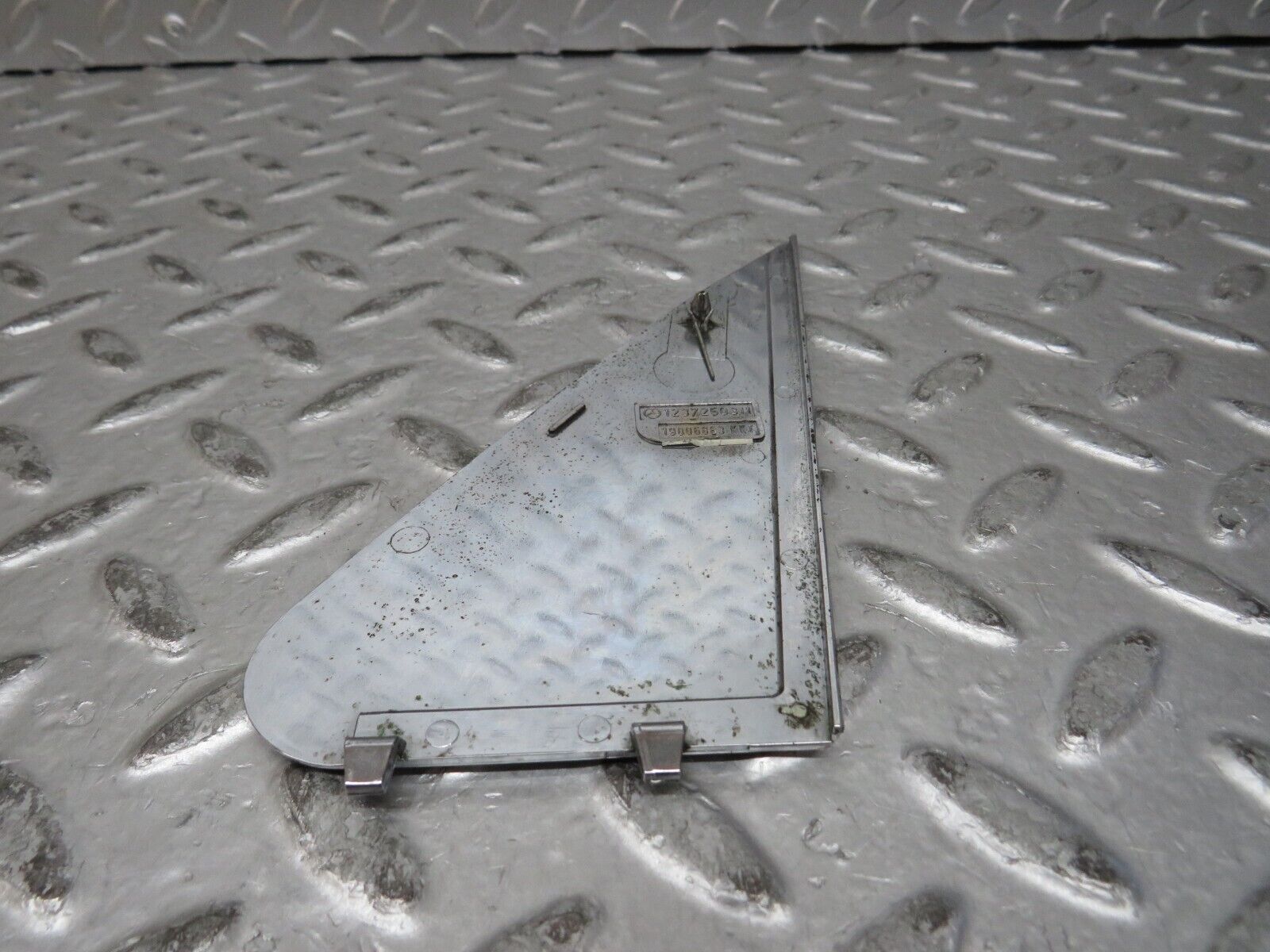 28834 Mercedes-Benz W123 230E Mirror Triangle Cover Left Side 1237250311