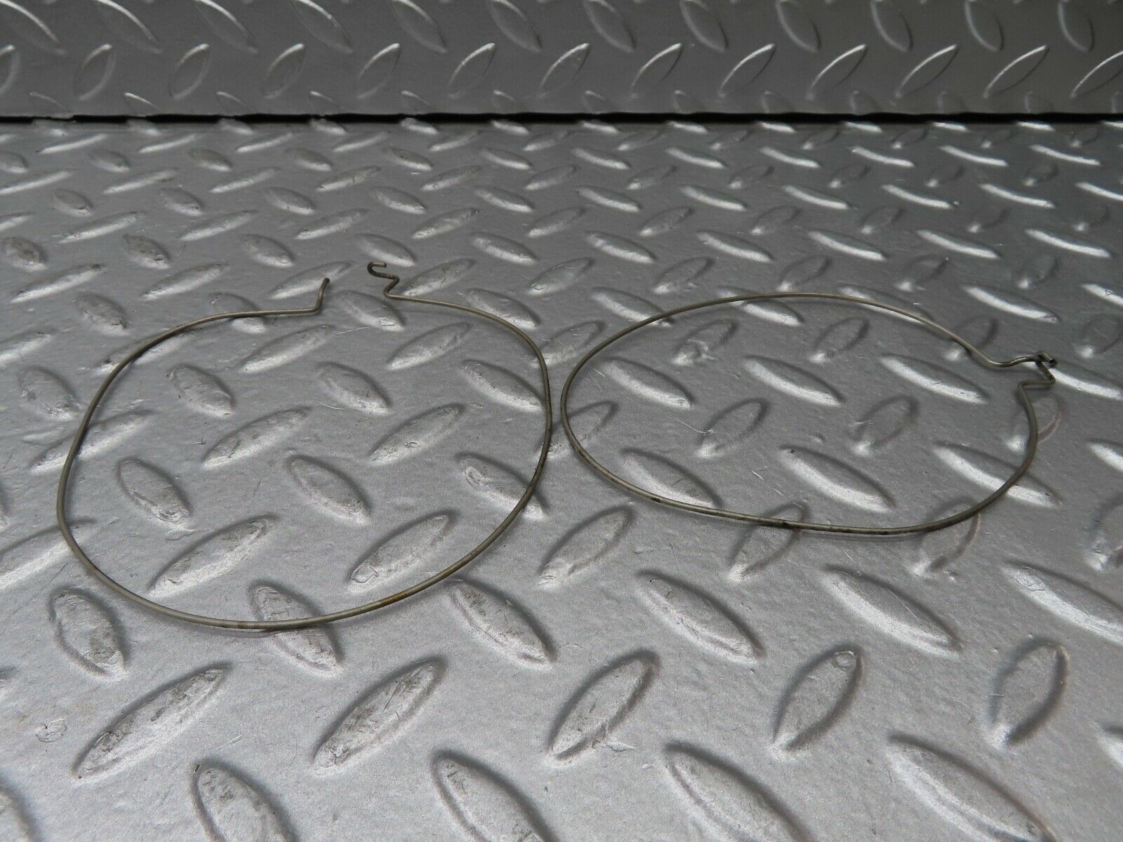 19992 Mercedes-Benz R129 300SL Coupe Fuel Tank Filler Gasket Set 1294710381