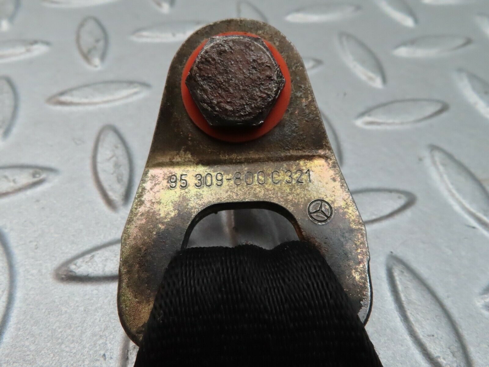 4404 Mercedes-Benz W123 230E Front Right Seat Belt 1238604886