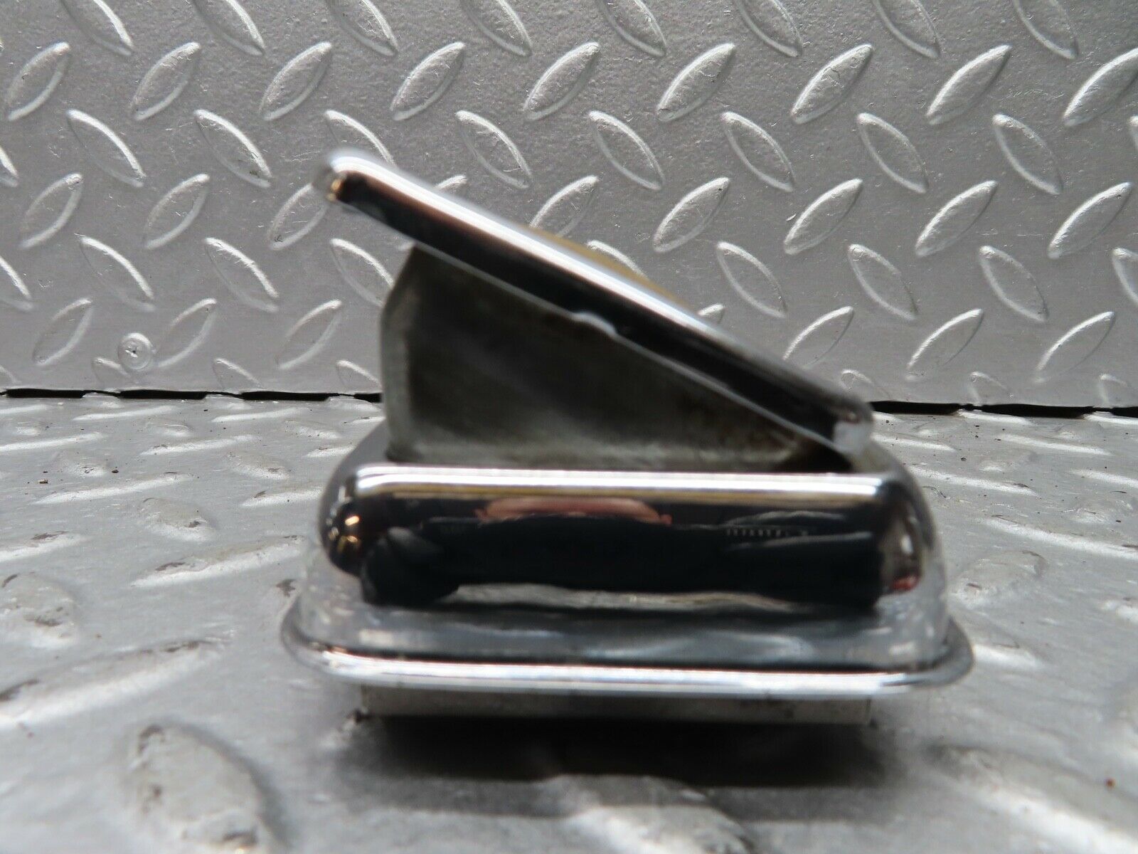 20280 Mercedes-Benz W114 280CE Coupe Rear Ashtray Beige