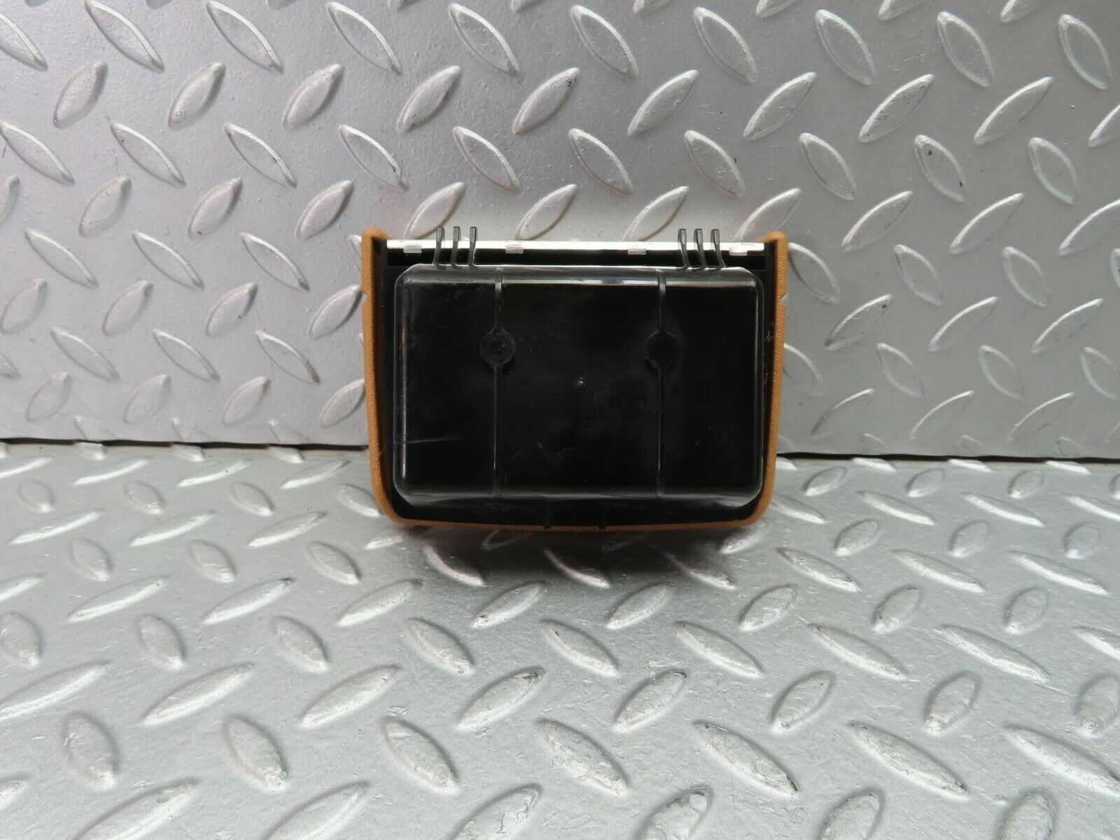 10870 Mercedes-Benz W123 230E Rear Door Ashtray