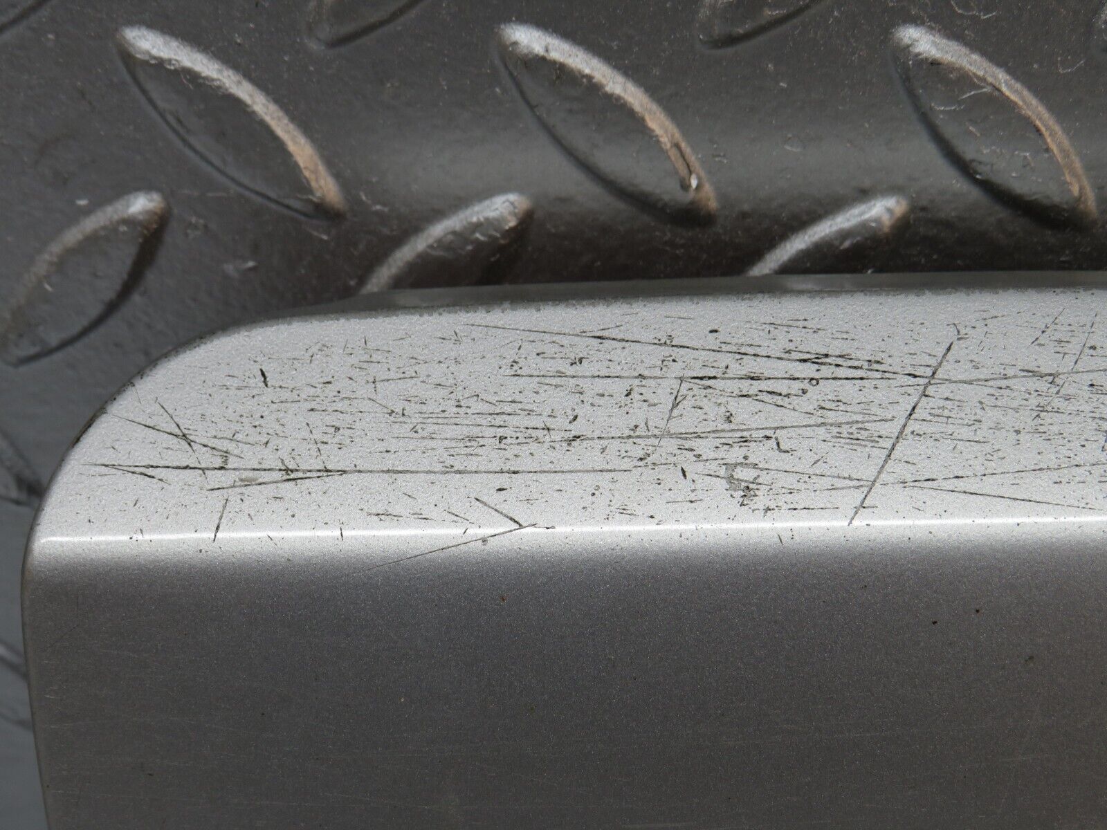 31720 Mercedes-Benz W201 190LE 1.8L Fuel Tank Flap Cap 2015842839