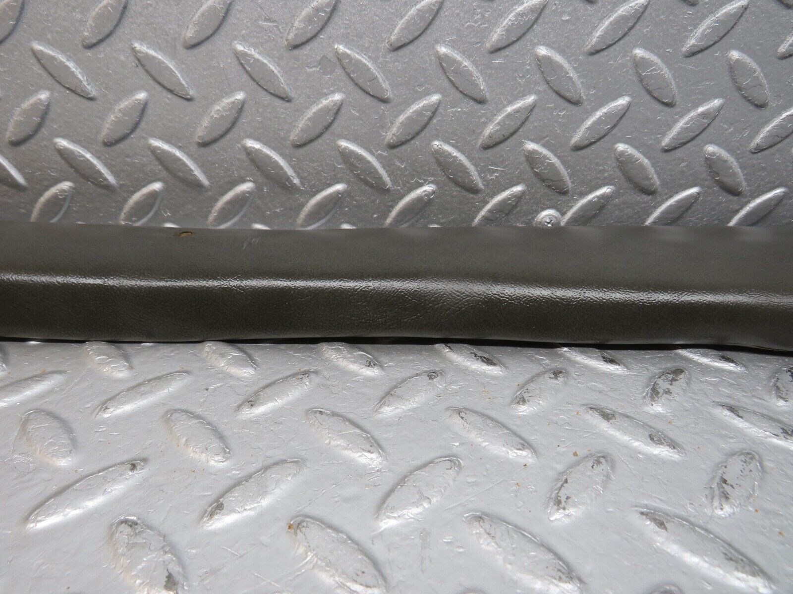 40240 Mercedes-Benz W110 230 B Pillar Cover Right Side