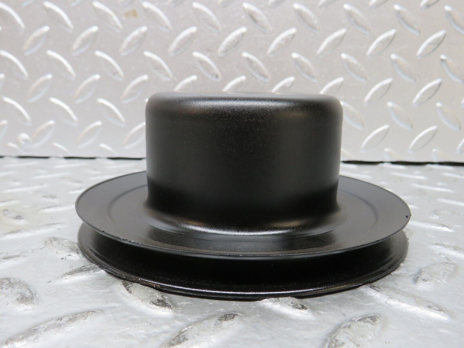 27393 Mercedes-Benz W123 280E Water Pump Pulley 1102051410