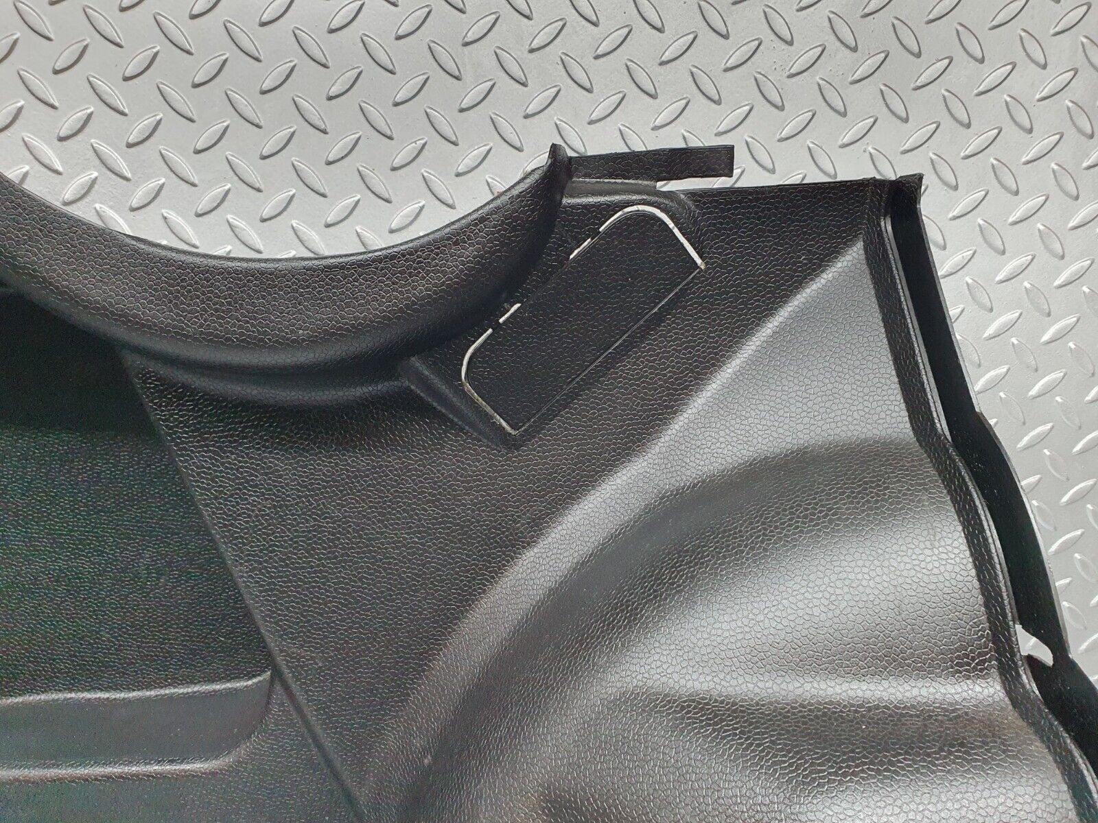 41477 Mercedes-Benz W124 200E Trunk Cover Panel Left Side 1246900730