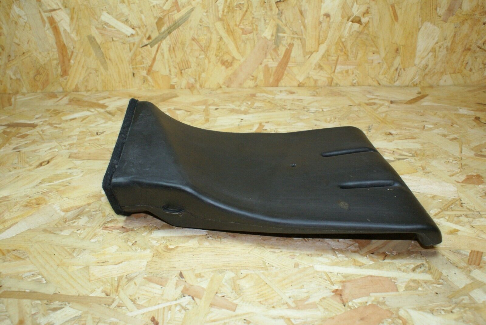 2222 Mercedes-Benz W123 280E Air Duct Heater Ventilation Left 1238310446