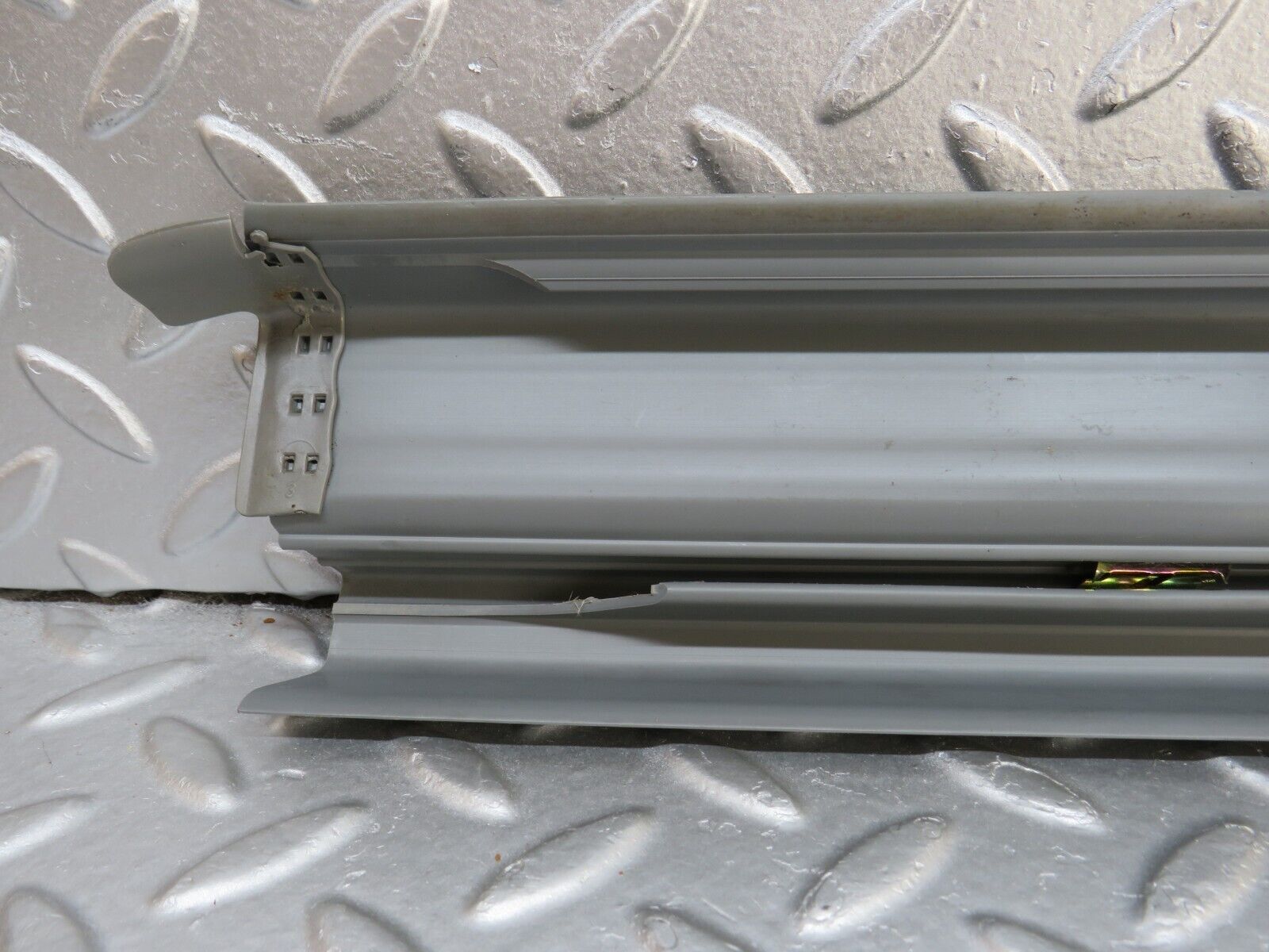 33588 Mercedes-Benz W201 190E 2.0L Rear Left Door Sill Trim Grey