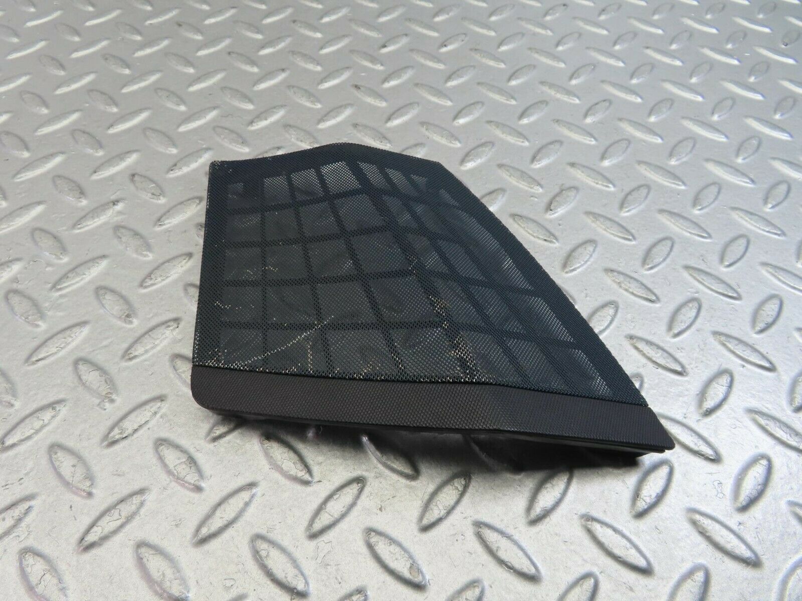 9405 Mercedes-Benz C124 300CE Coupe Dashboard Speaker Cover Grill Left