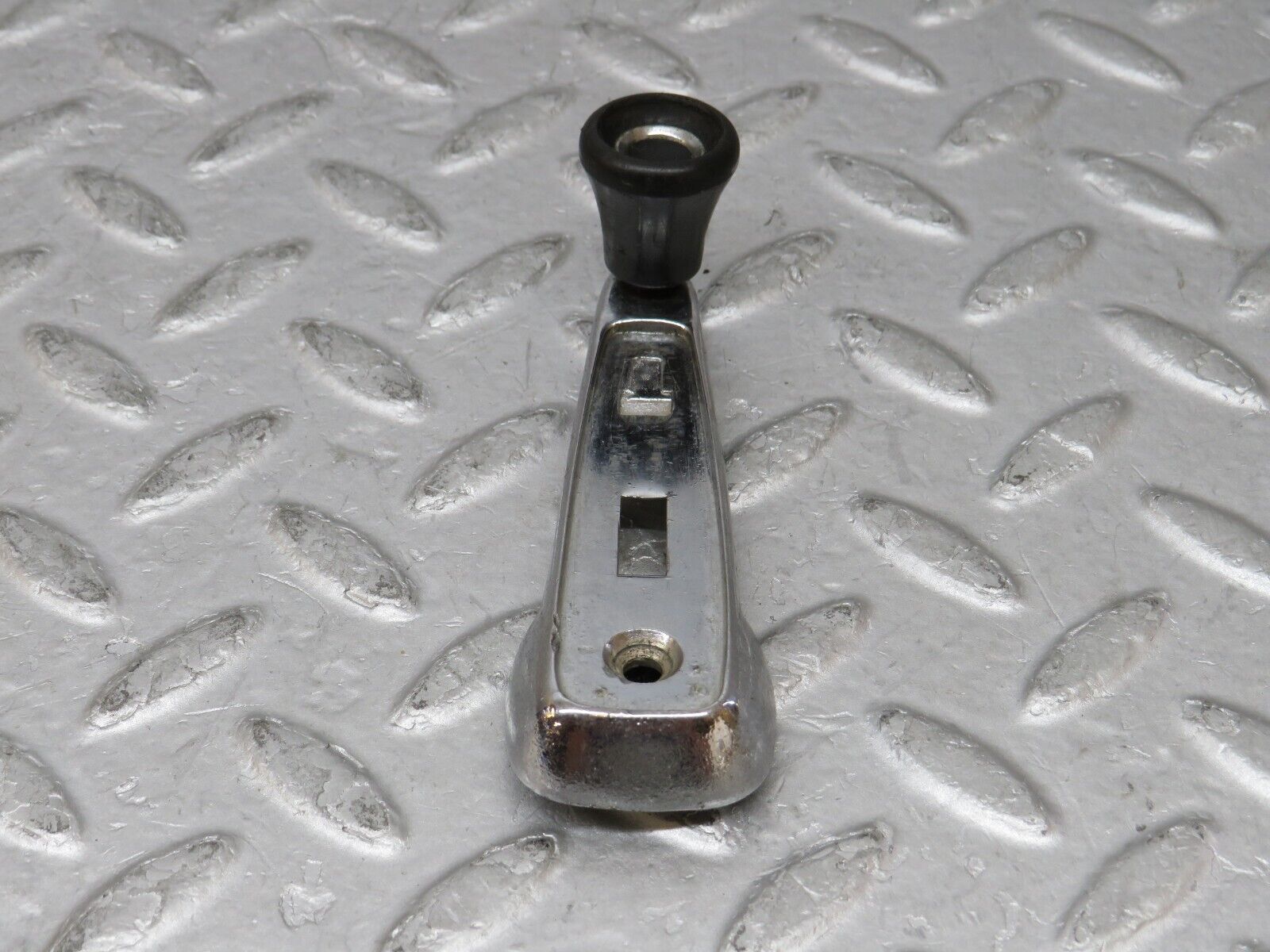 35729 Mercedes-Benz W108 Window Lifter Crank Handle