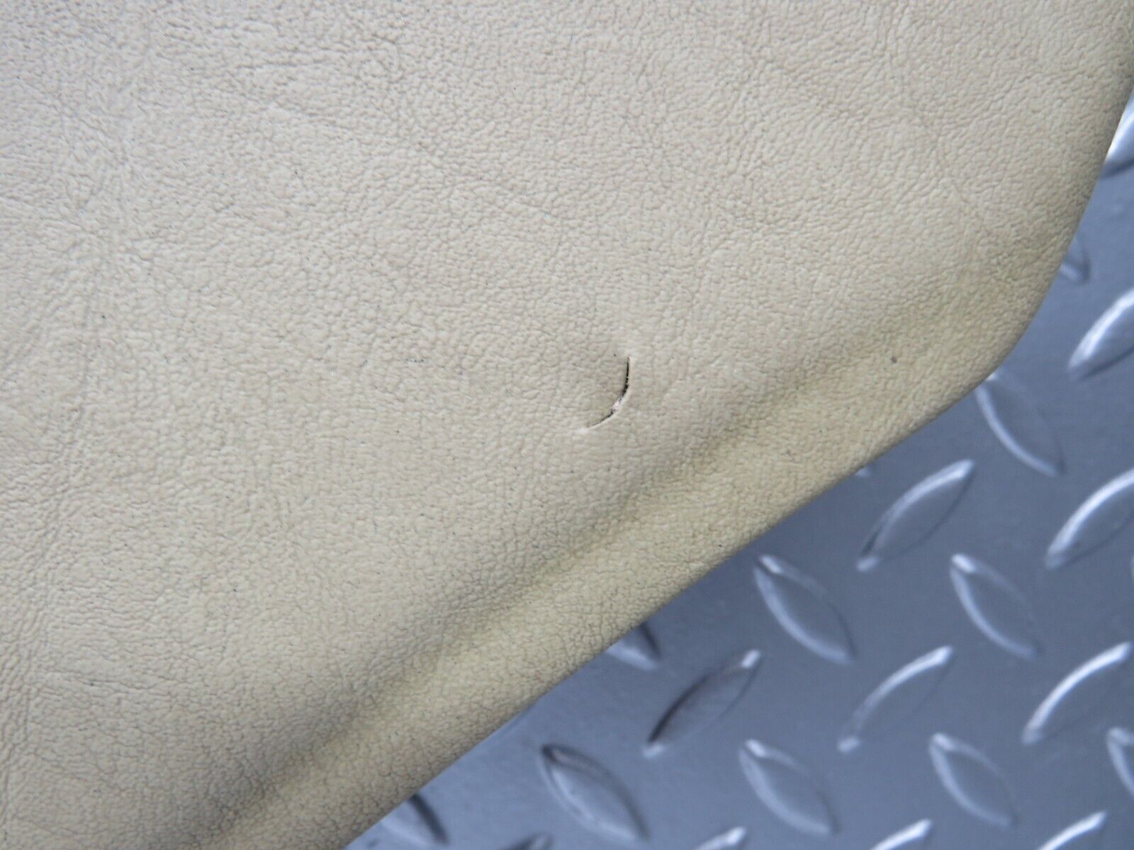 29618 Mercedes-Benz W123 230E Rear Right Door Card Beige