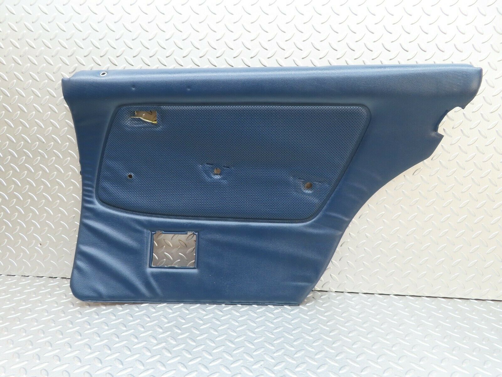 18024 Mercedes-Benz W123 200 Rear Right Door Card Blue