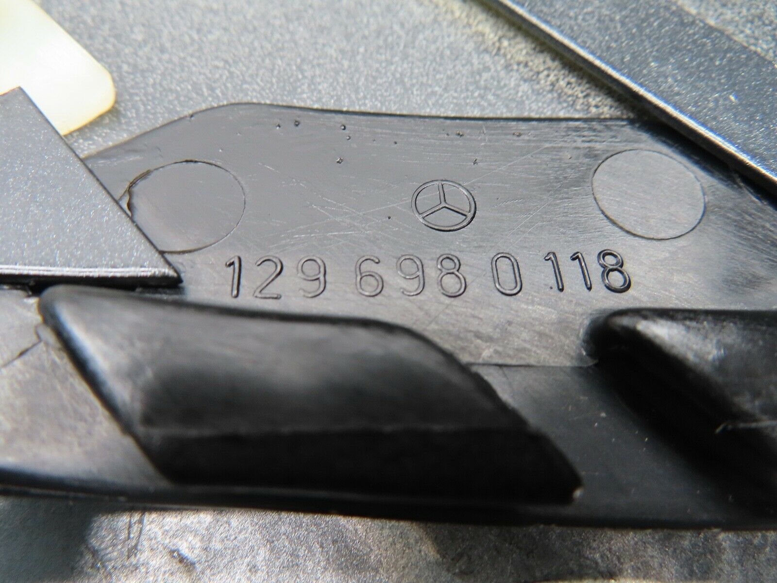 17206 Mercedes-Benz R129 300SL Coupe A Pillar Exterior Cover Left Side