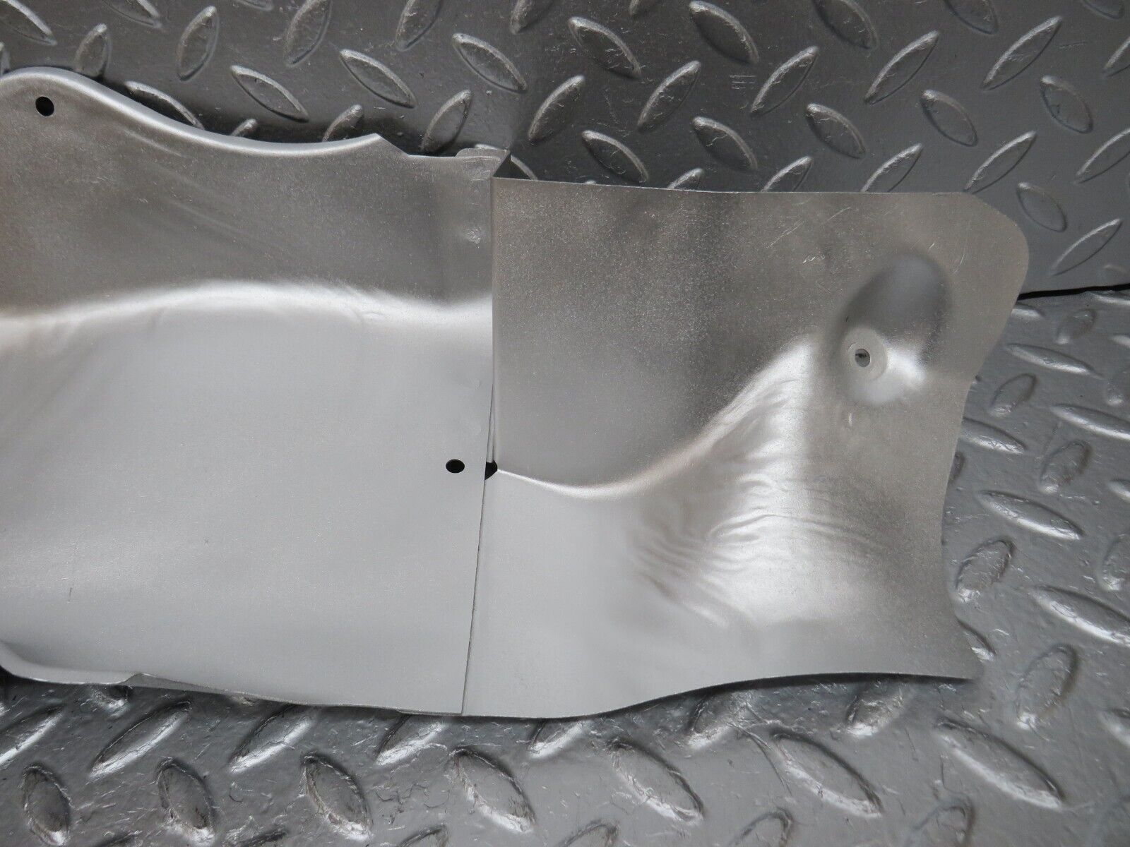 32523 Mercedes-Benz S124 300TE Wagon Exhaust Heat Shield