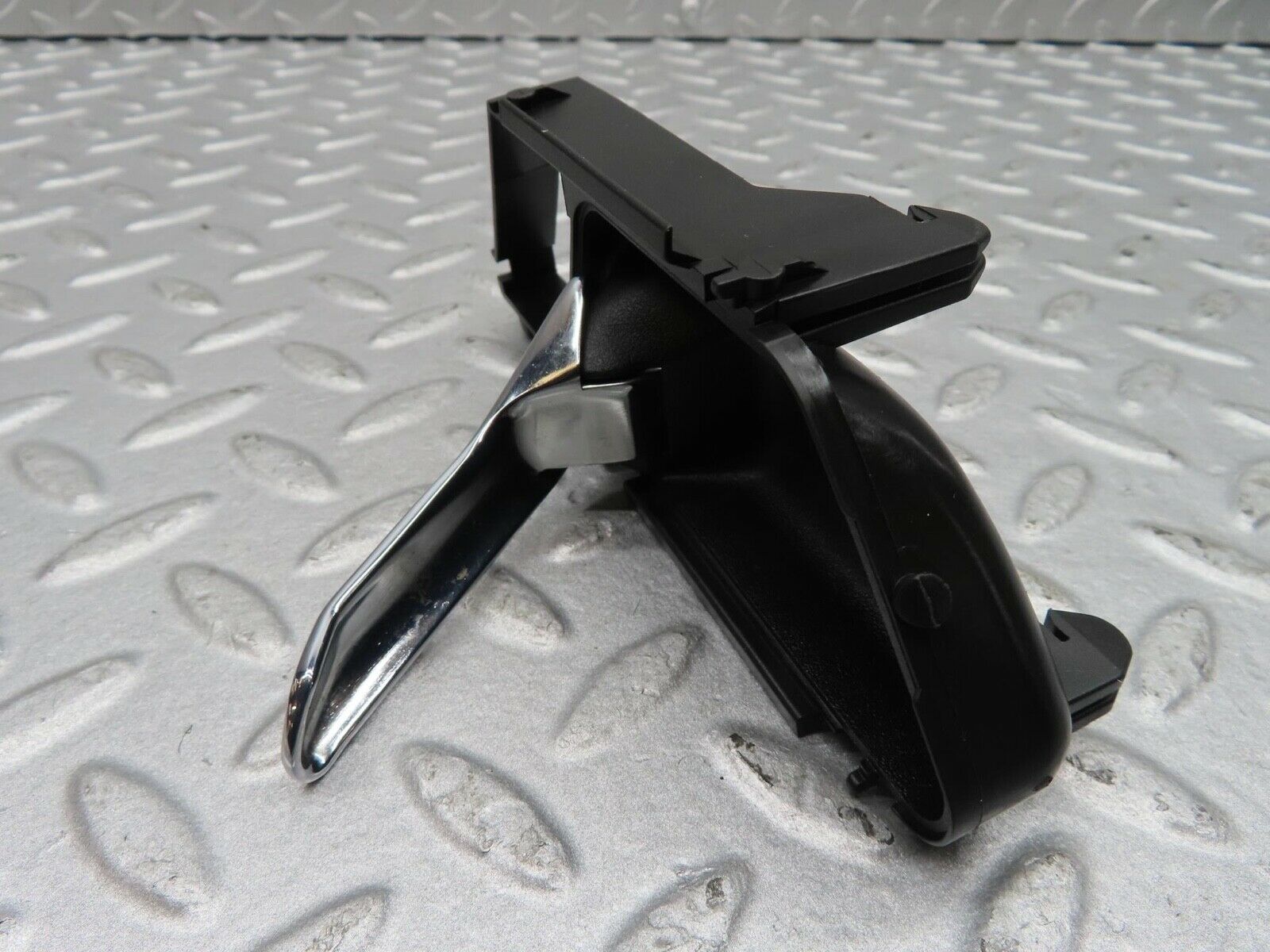 16250 Mercedes-Benz W124 260E Interior Door Handle Left Side 1247600161