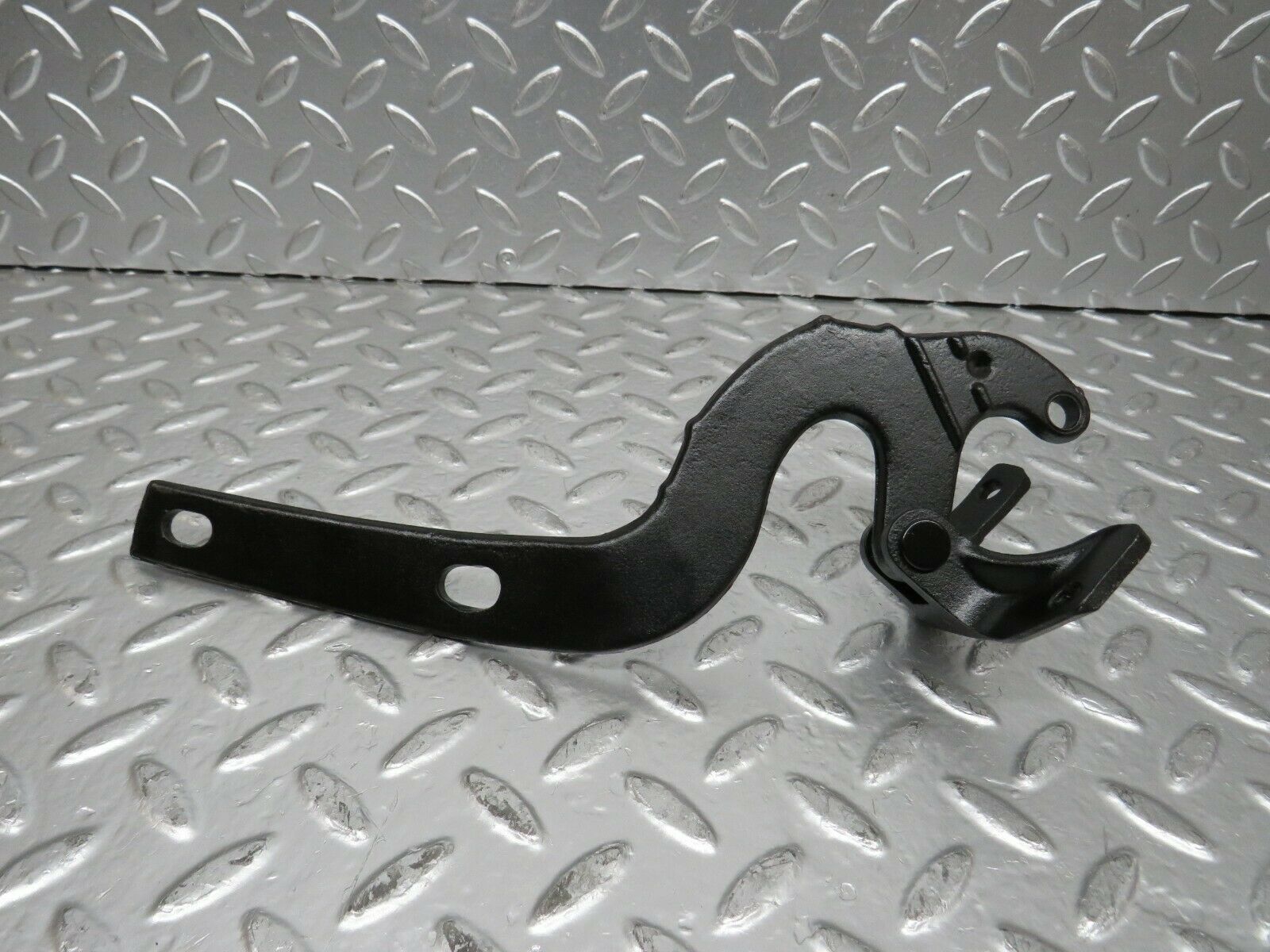 24241 Mercedes-Benz S124 220TE Wagon Trunk Lid Hinge Right Side 1247430451