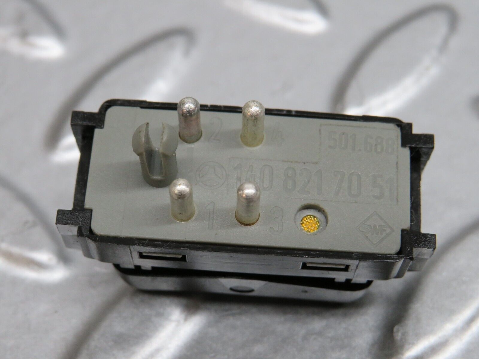 24665 Mercedes-Benz W140 S320 Parking Aid Switch 1408217051