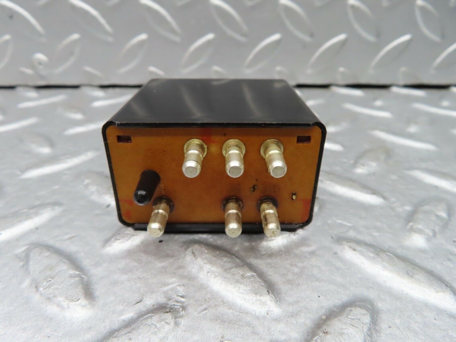 18195 Mercedes-Benz W123 200 Wiper Control Relay 1238210063