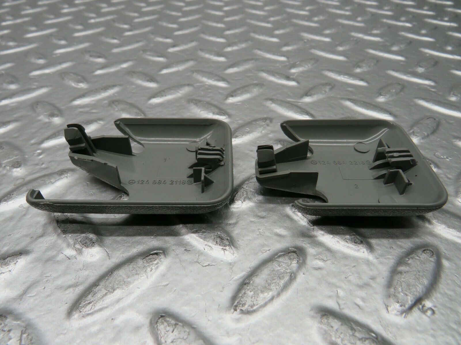 22594 Mercedes-Benz C124 E220 Front Seat Rail Trim Cover 1246842118 1246842218